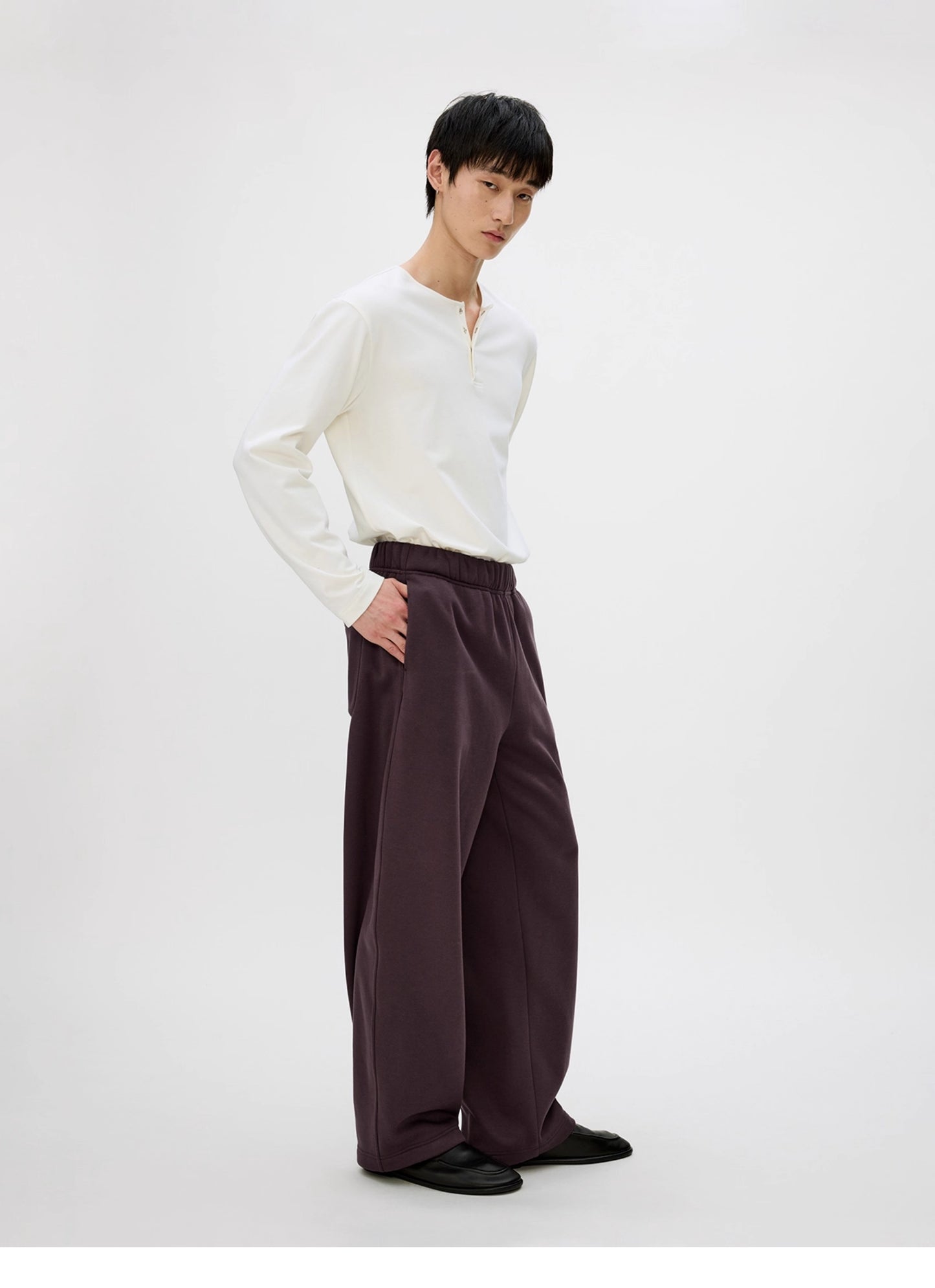 Relaxed Straight Sweatpants