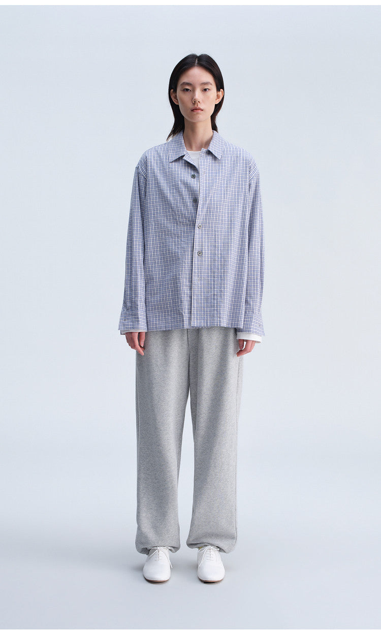Casual Check Shirt with a Relaxed Fit