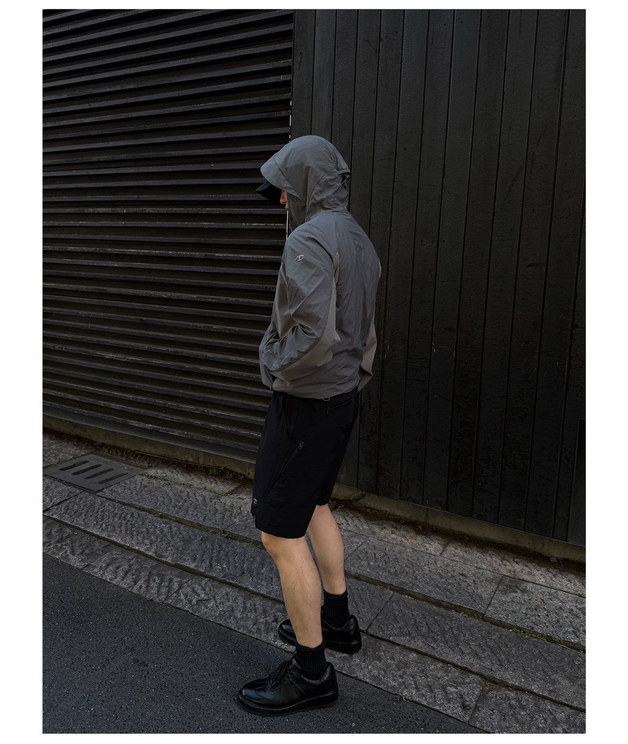 Prism Six-Pocket Cooling Shorts