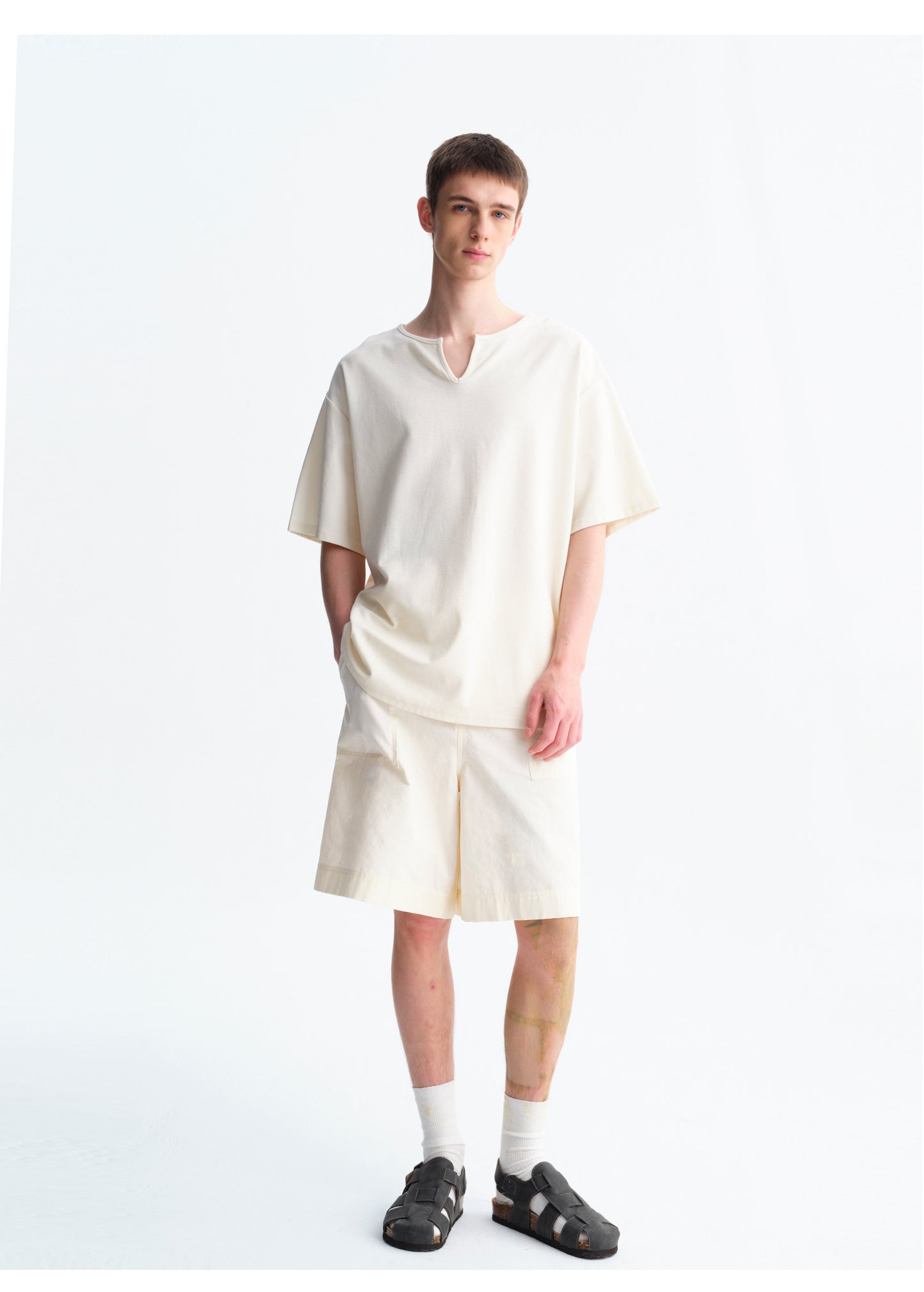Linen Loose-Fit Shorts