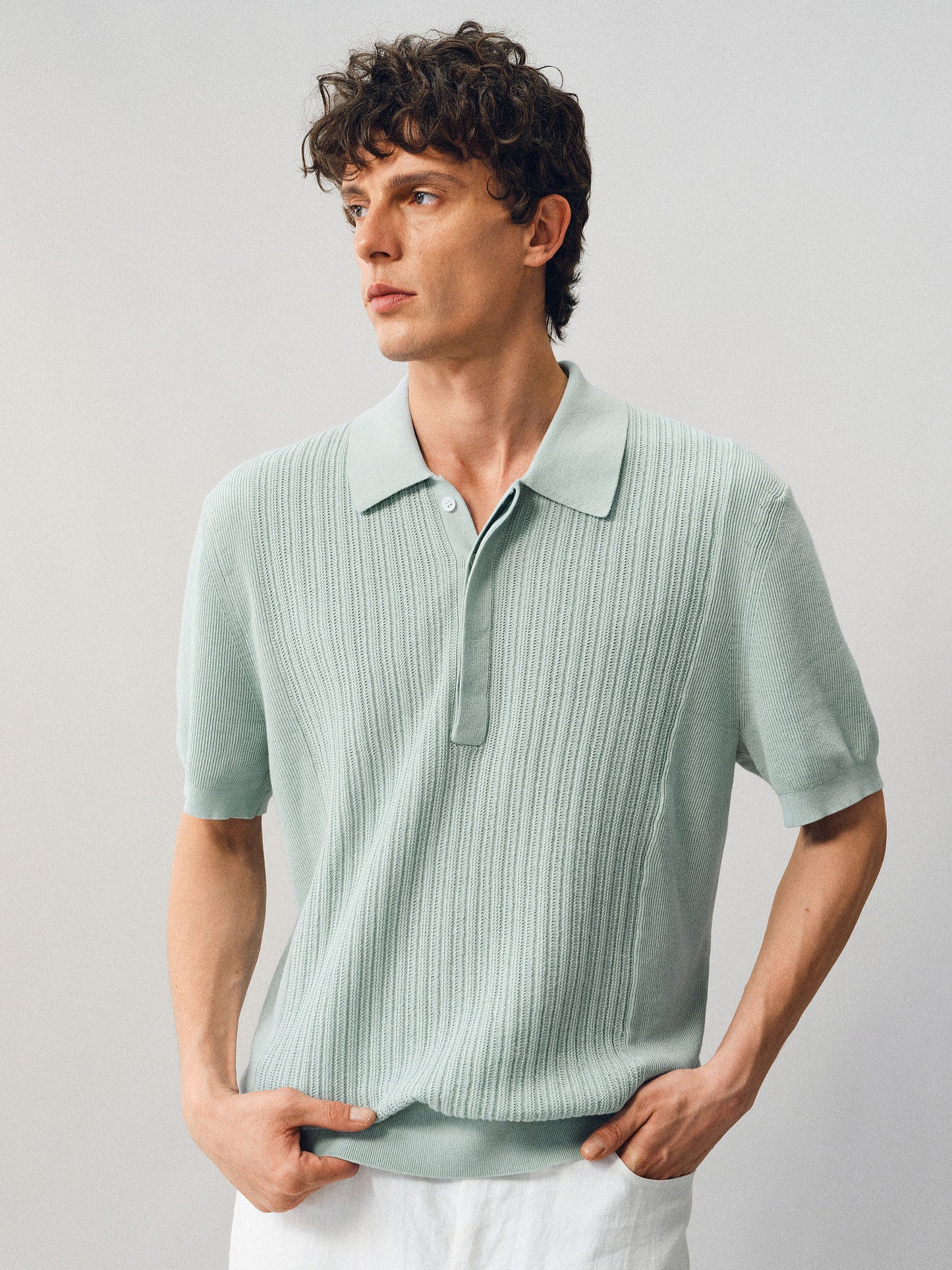 Jacquard-woven polo shirt with a hidden placket