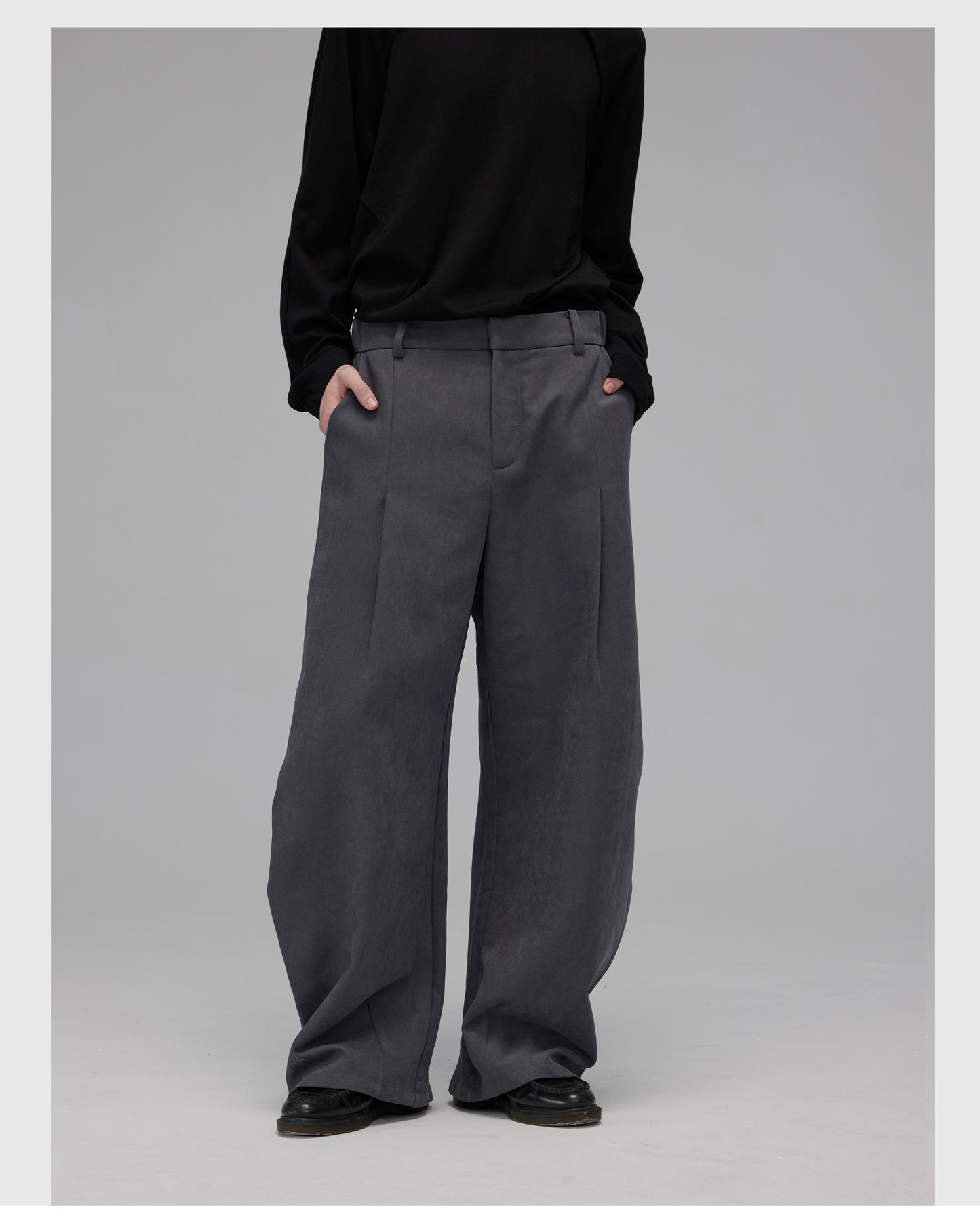 Scimitar Pleated Wide Leg Pants