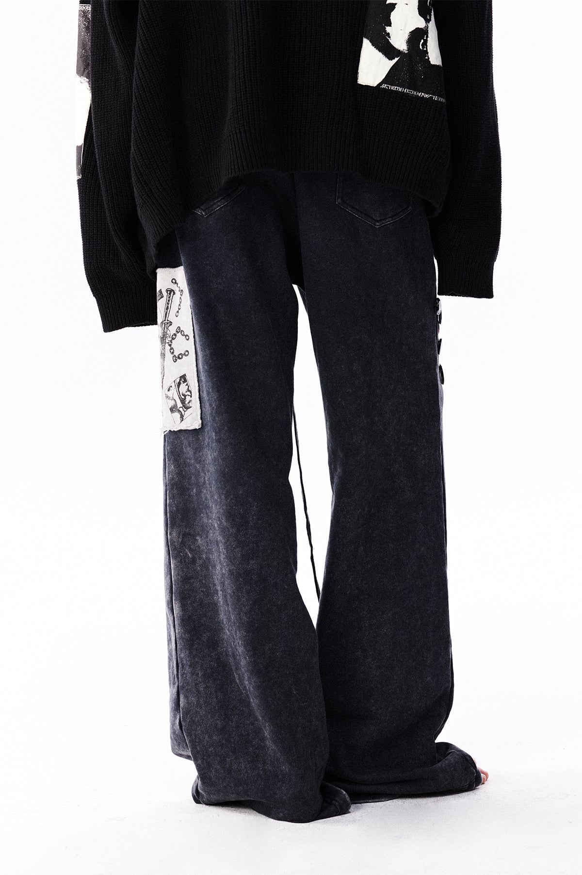 Badge Patch Washed Sweatpants