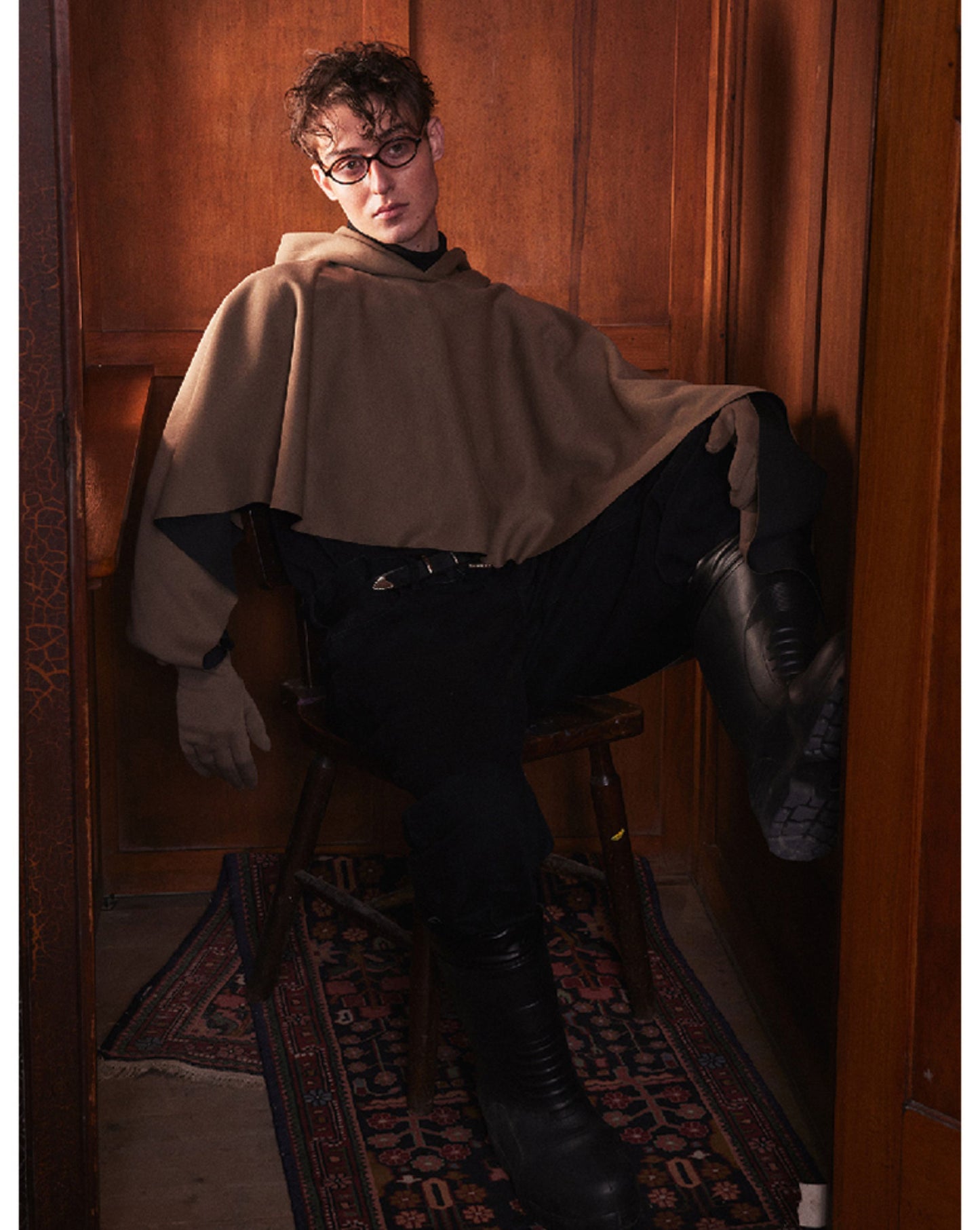 Original Globe Hooded Scarf