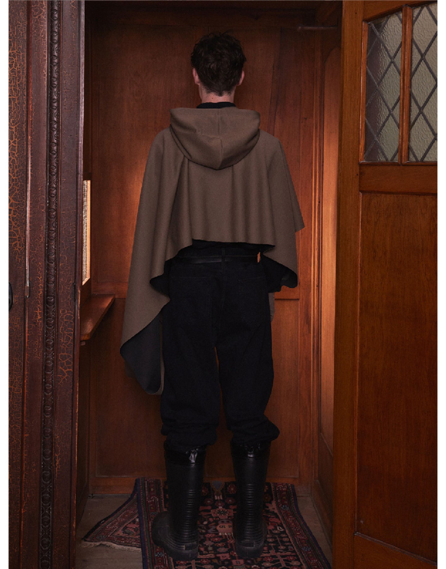 Original Globe Hooded Scarf