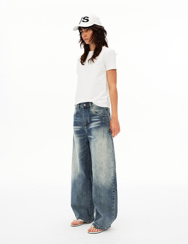 Minimalist Washed Simitar Jeans