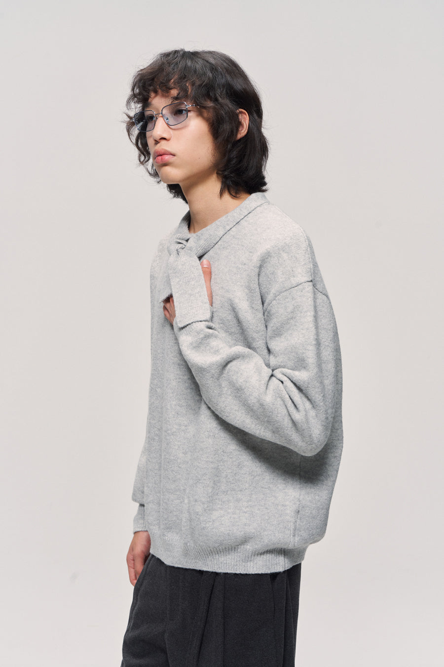 Bow Tie Round Neck Pullover Sweater