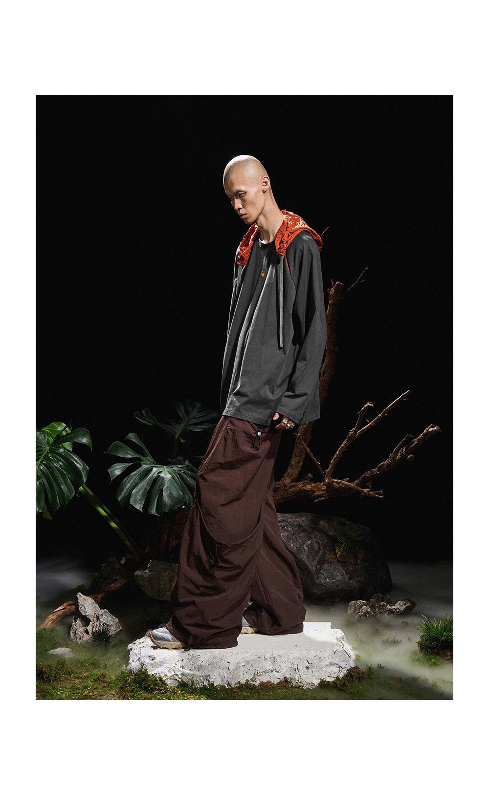 6-pocket drawstring nylon pants