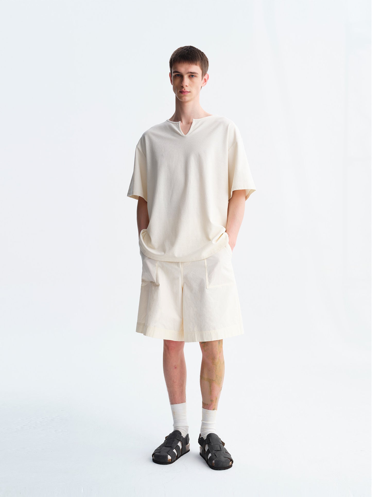 Linen Loose-Fit Shorts