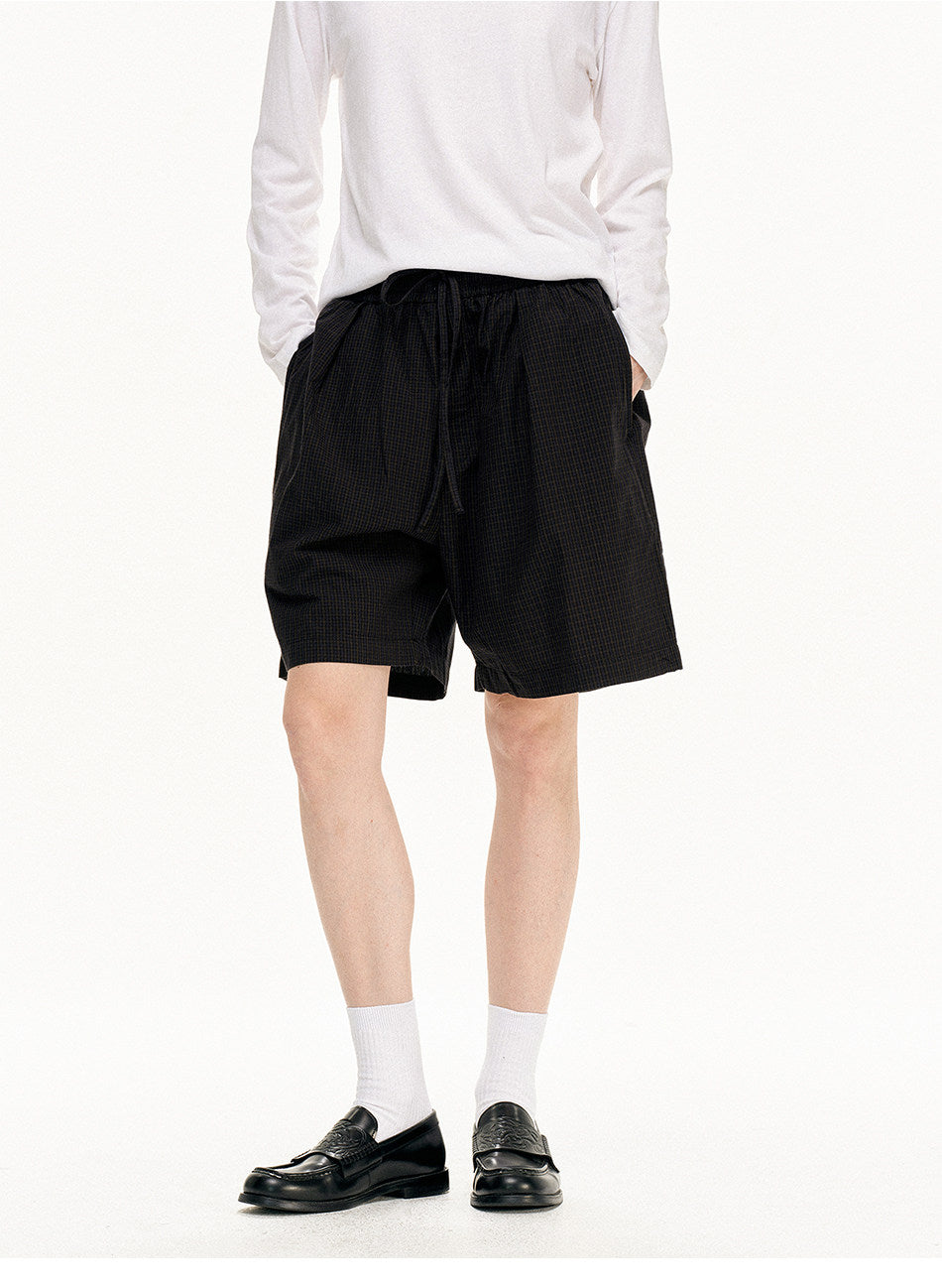 Double-fold Checkered Pleated Shorts