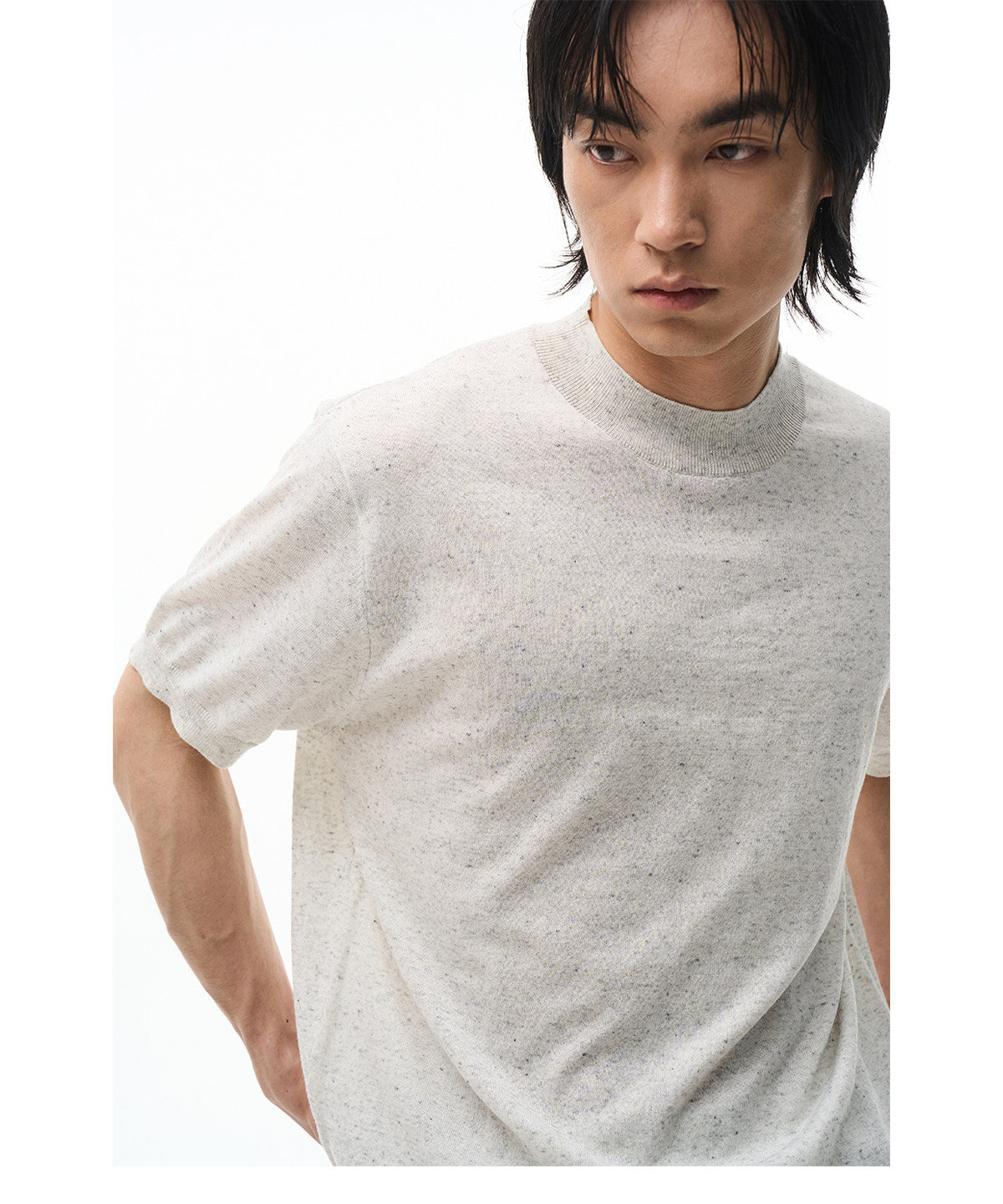 Color-Blocked Half-High-Collar Knit Shirt