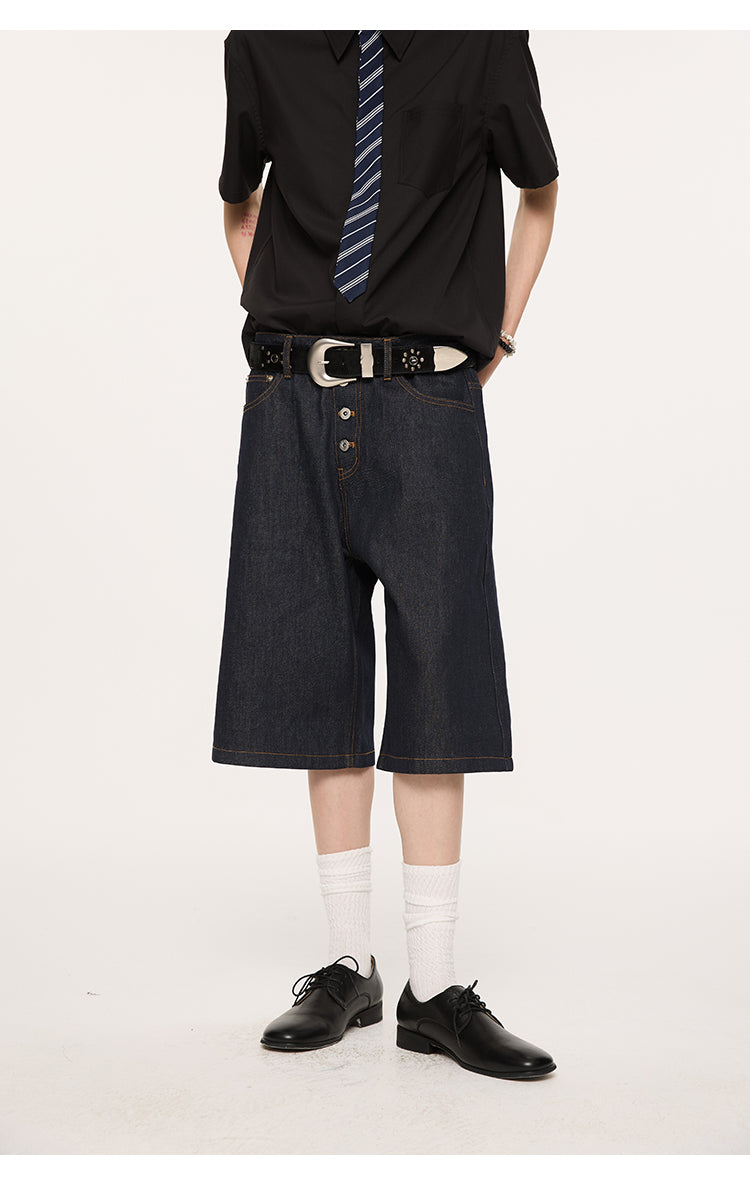 A-line denim shorts with buttons