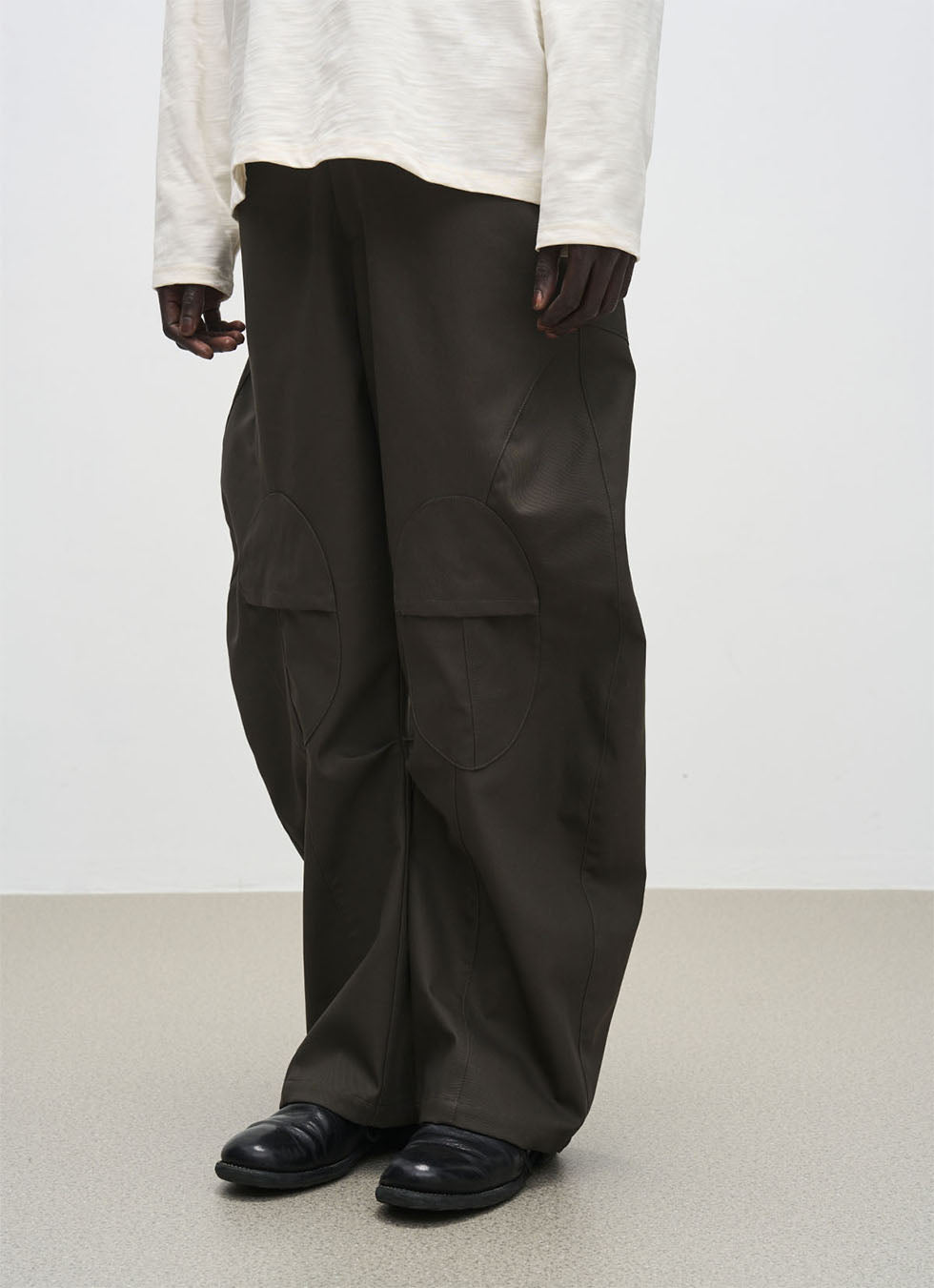 Arched wide-leg casual pants