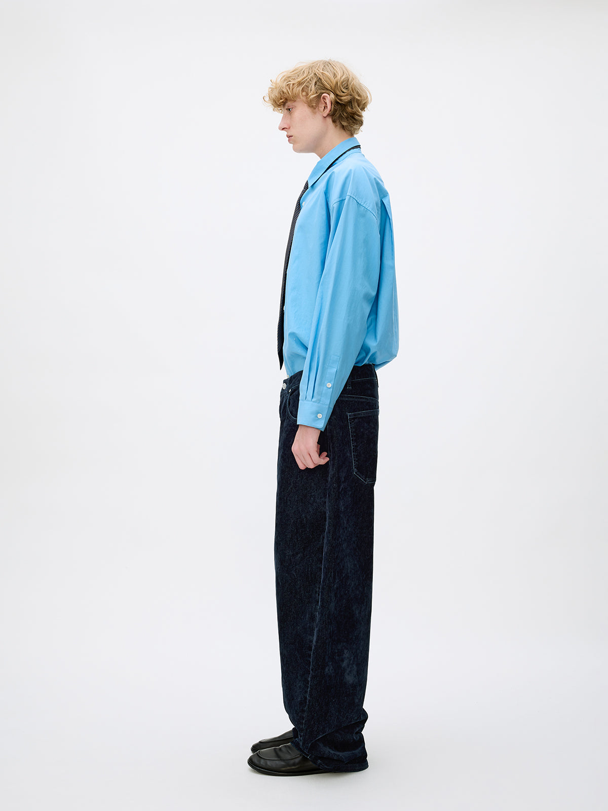 Loose-Fit Flock Denim Pants