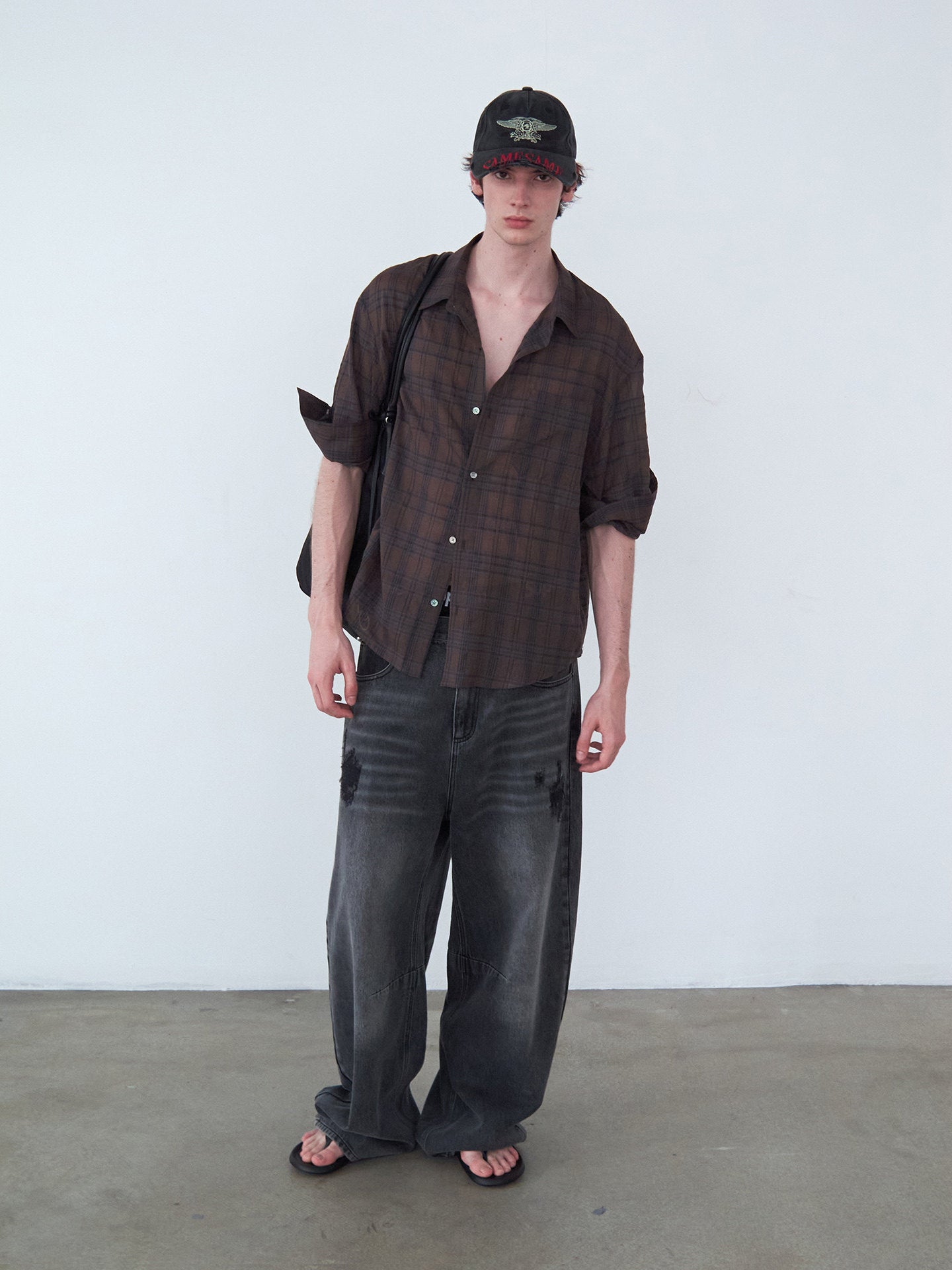 Mid-Sleeve Shirt with Rolled-Up Sleeves