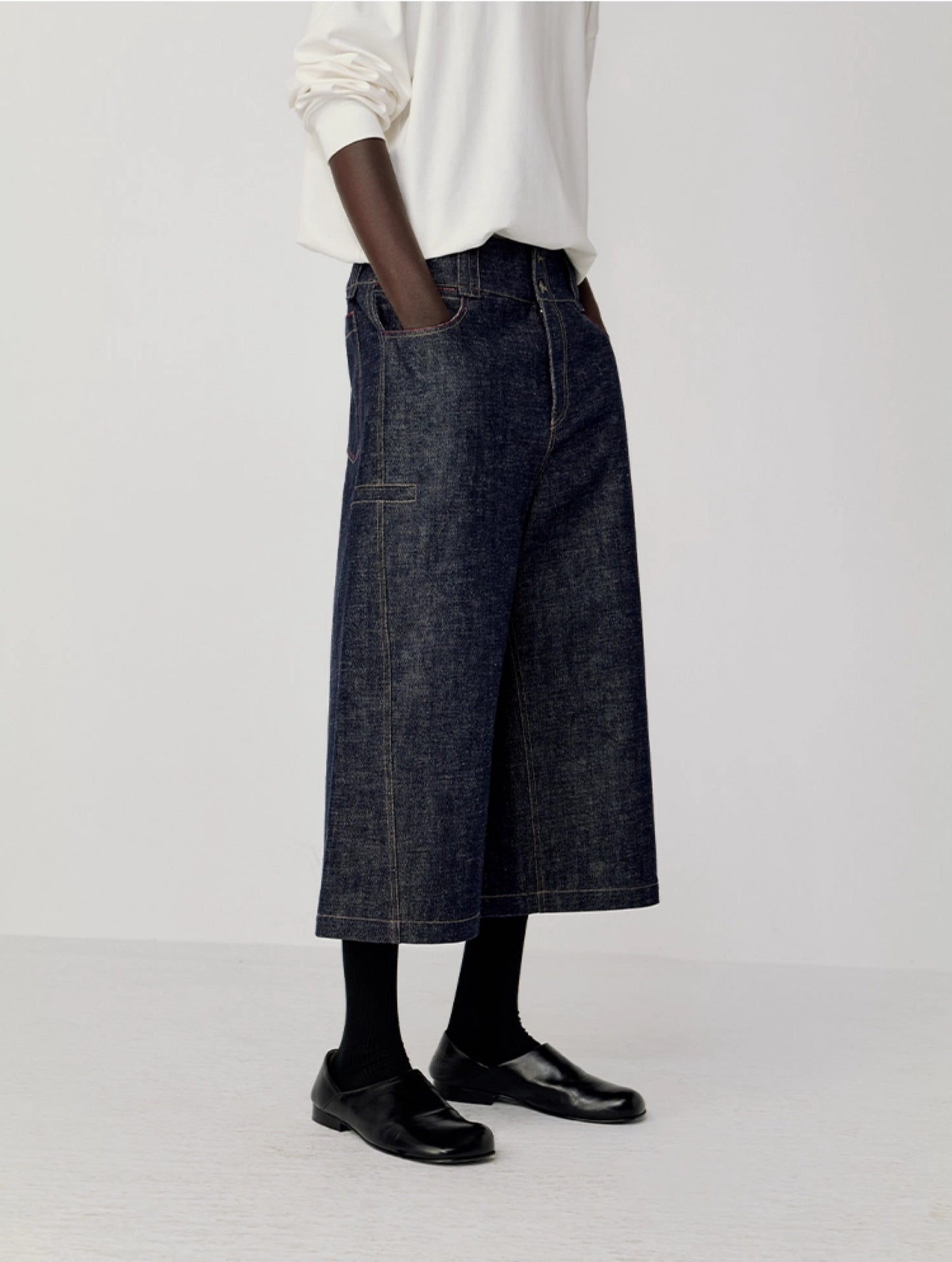 Denim cropped pants