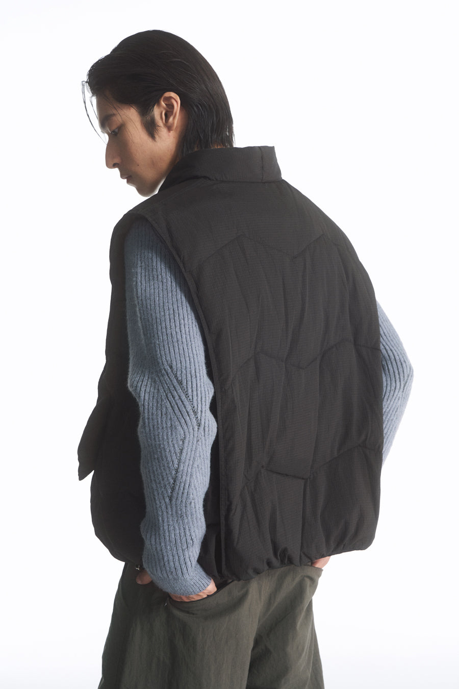 Diagonal Collar Cotton Vest