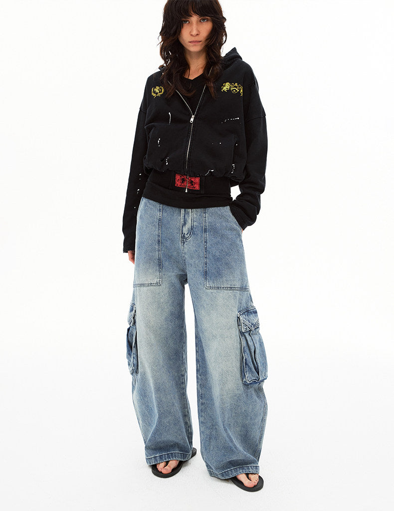 Large-Pocket Washed Jeans
