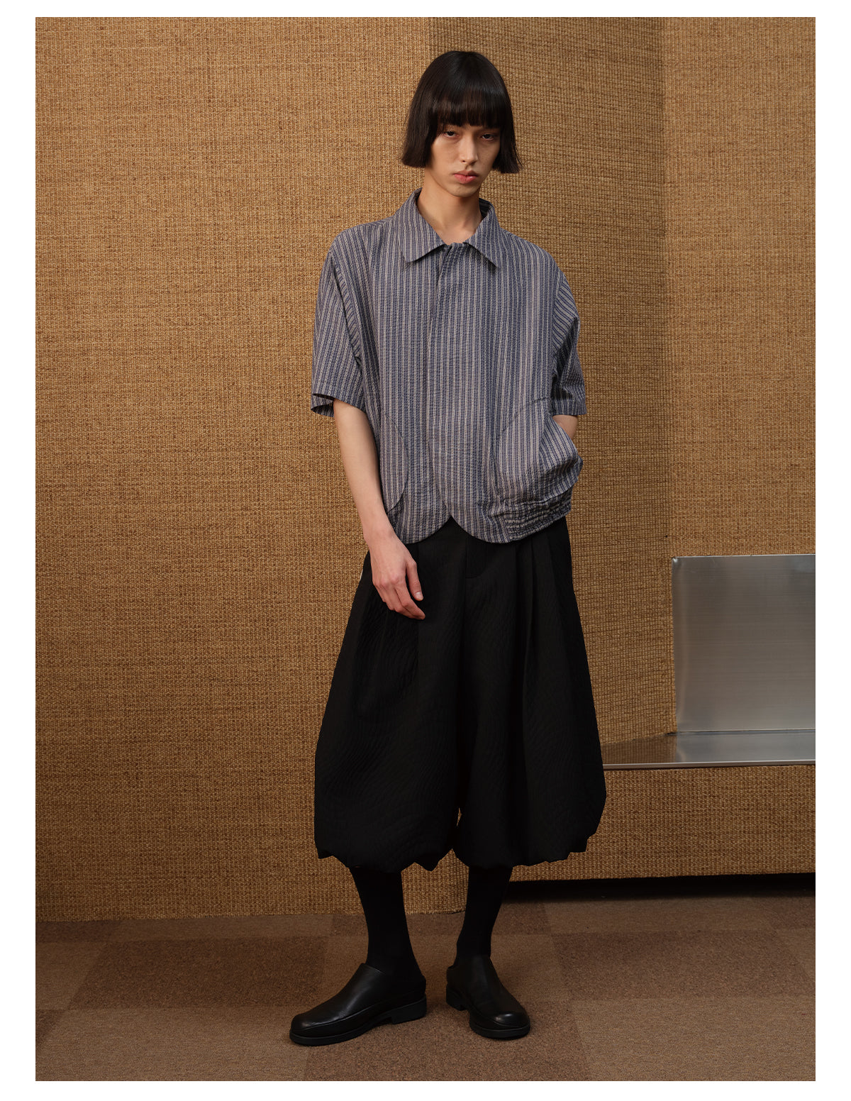 Bubble Pleats Curve Shirt