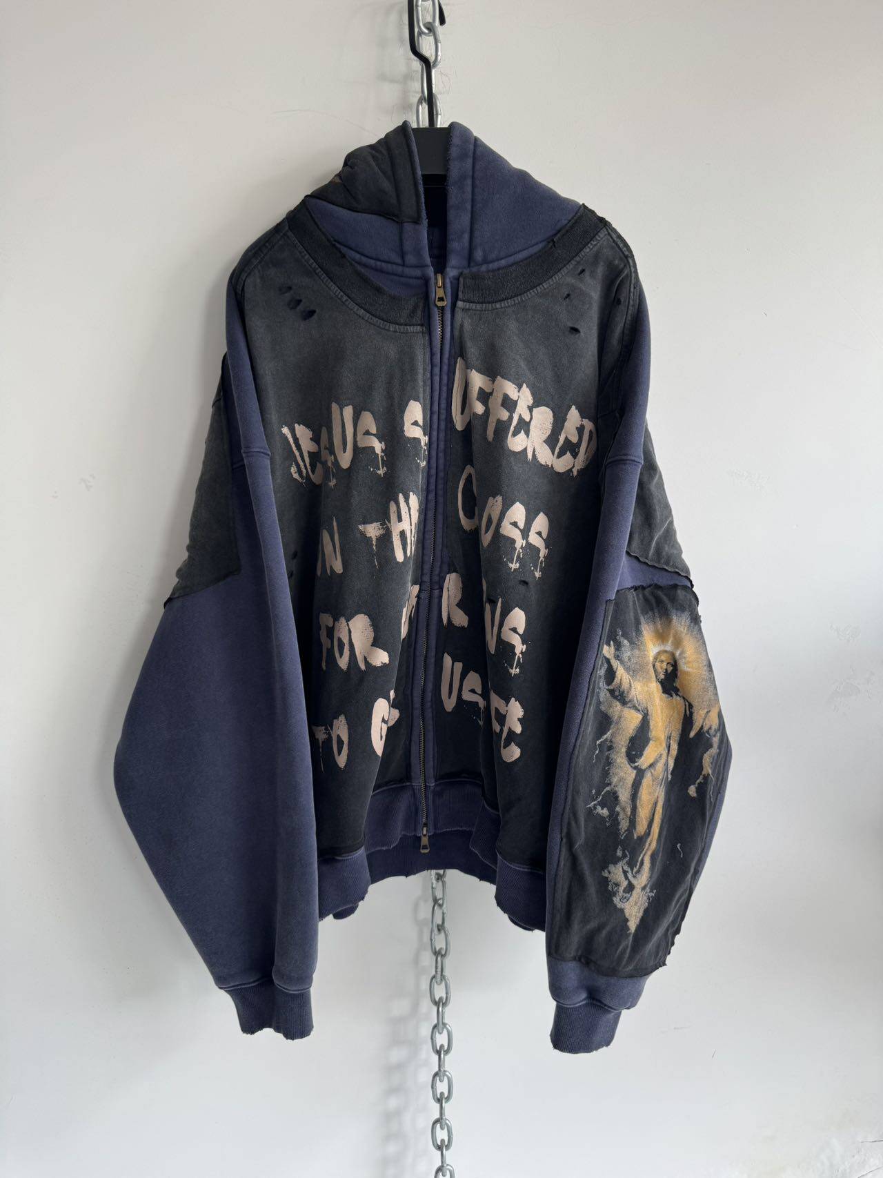 Rock Print Distressed Design Zip-Up Hoodie