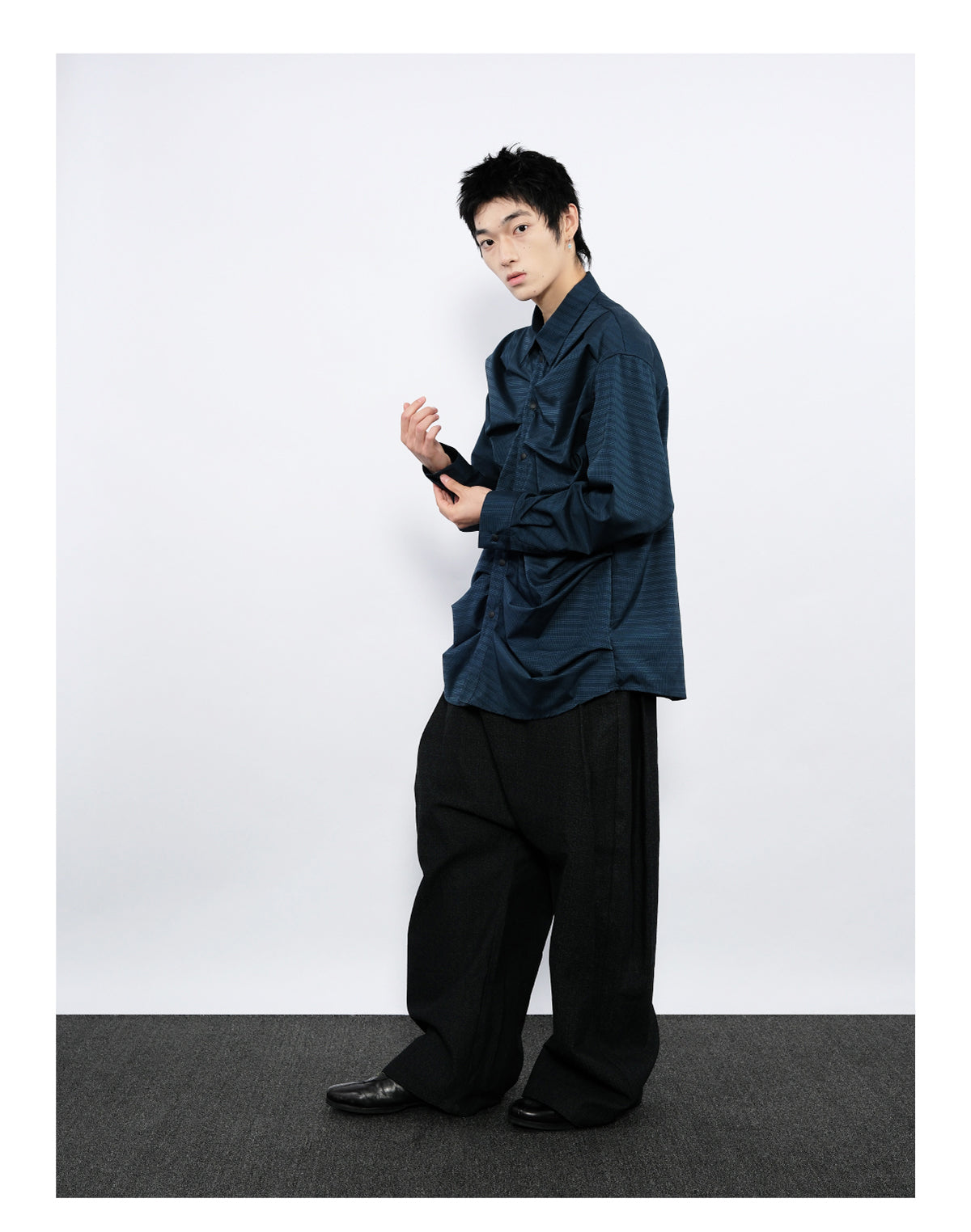 Pleated Silhouette Shirt