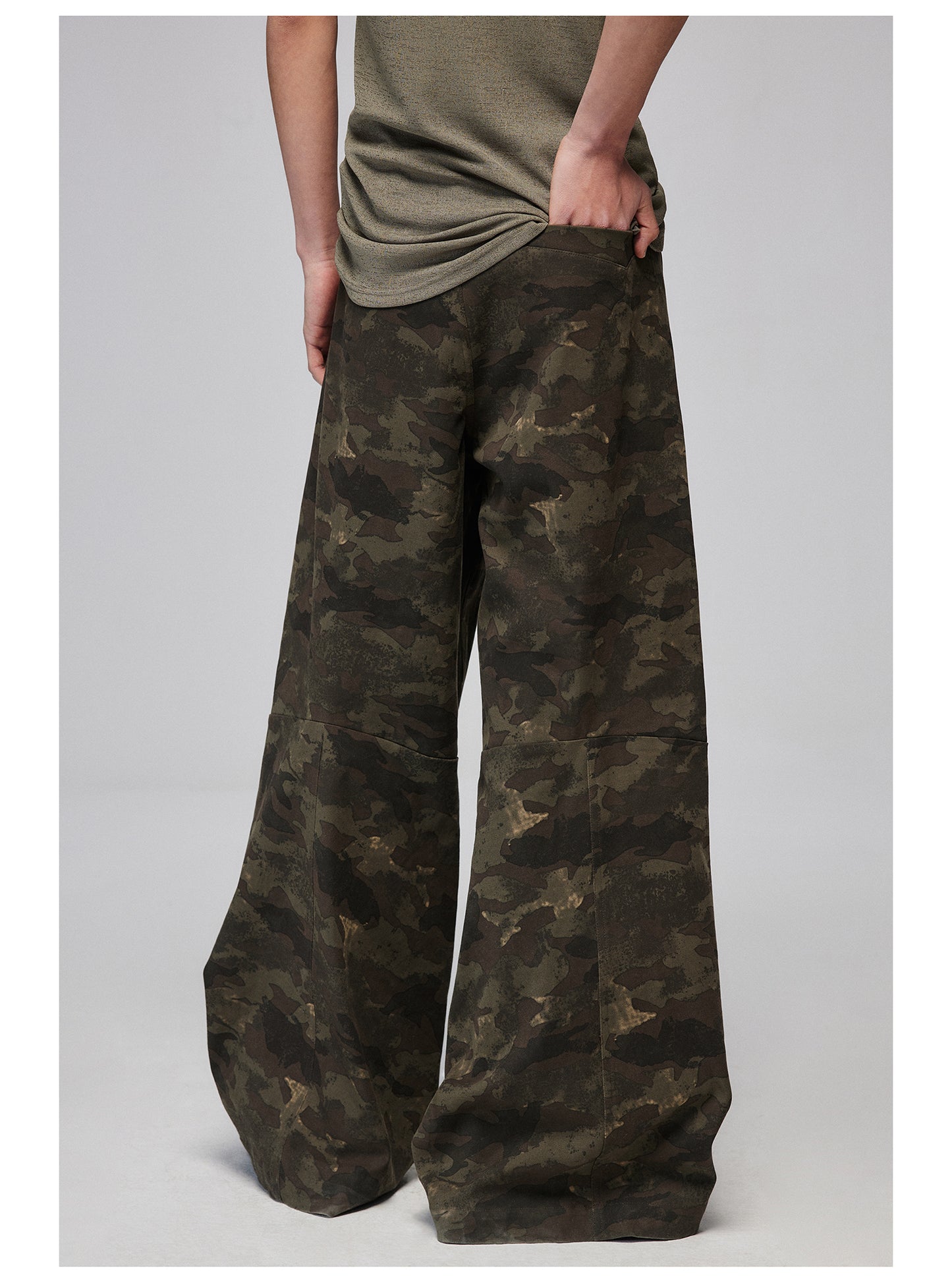 Wide leg casual camouflage pants