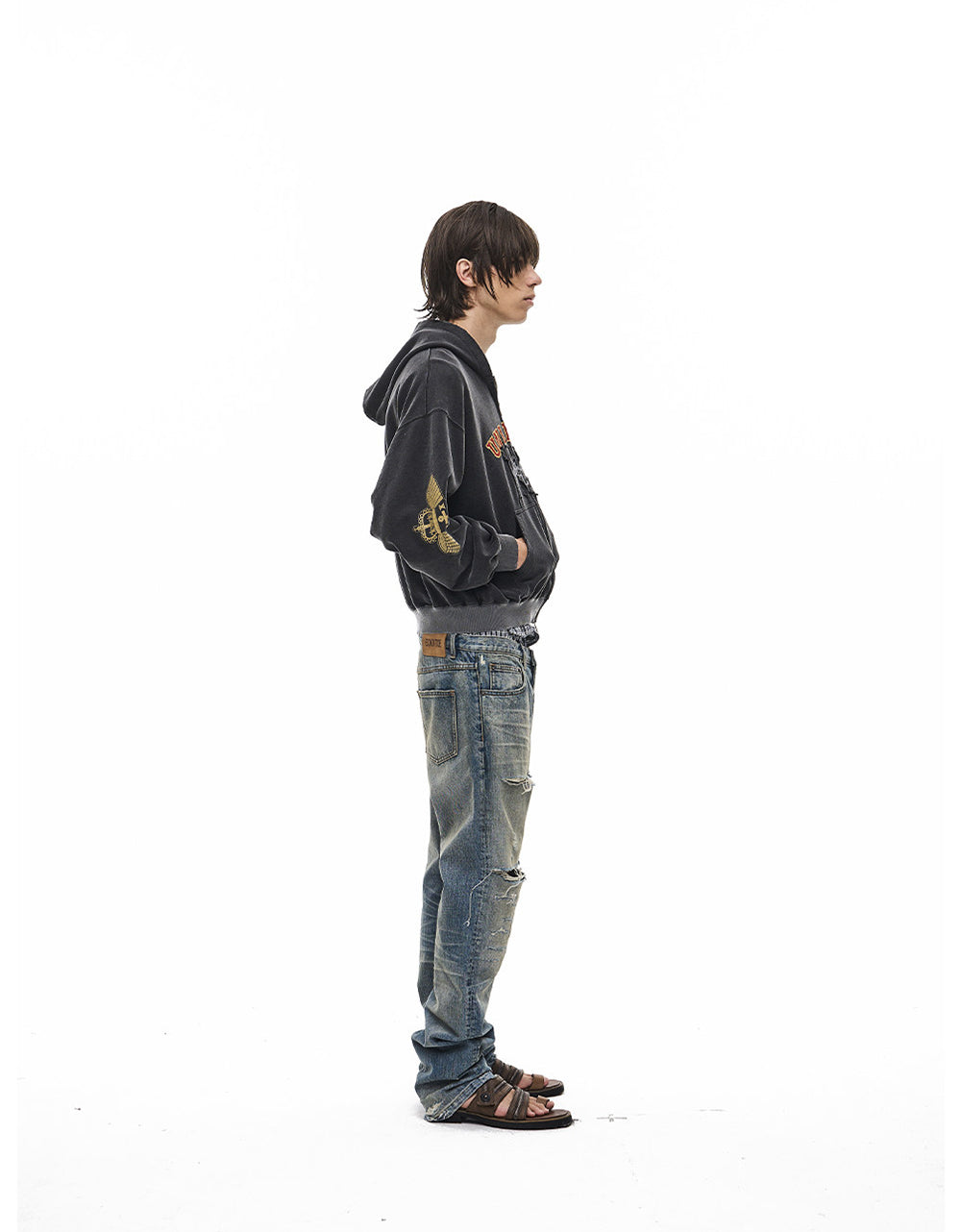 Sweatshirt with Letter-Printed Badge