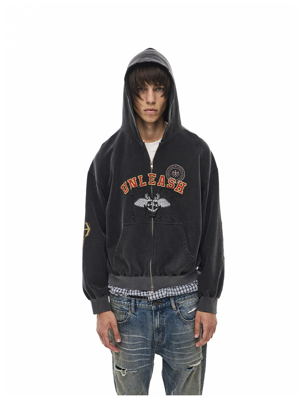 Sweatshirt with Letter-Printed Badge
