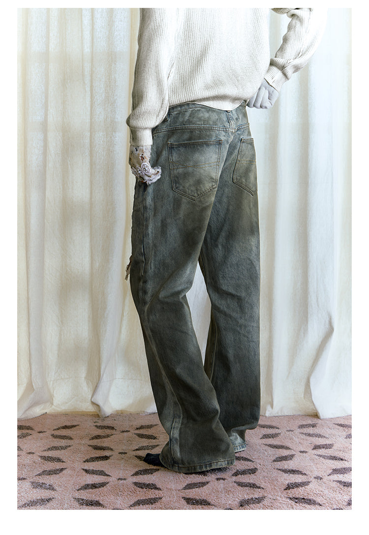 Oil stained jeans with three-dimensional beard