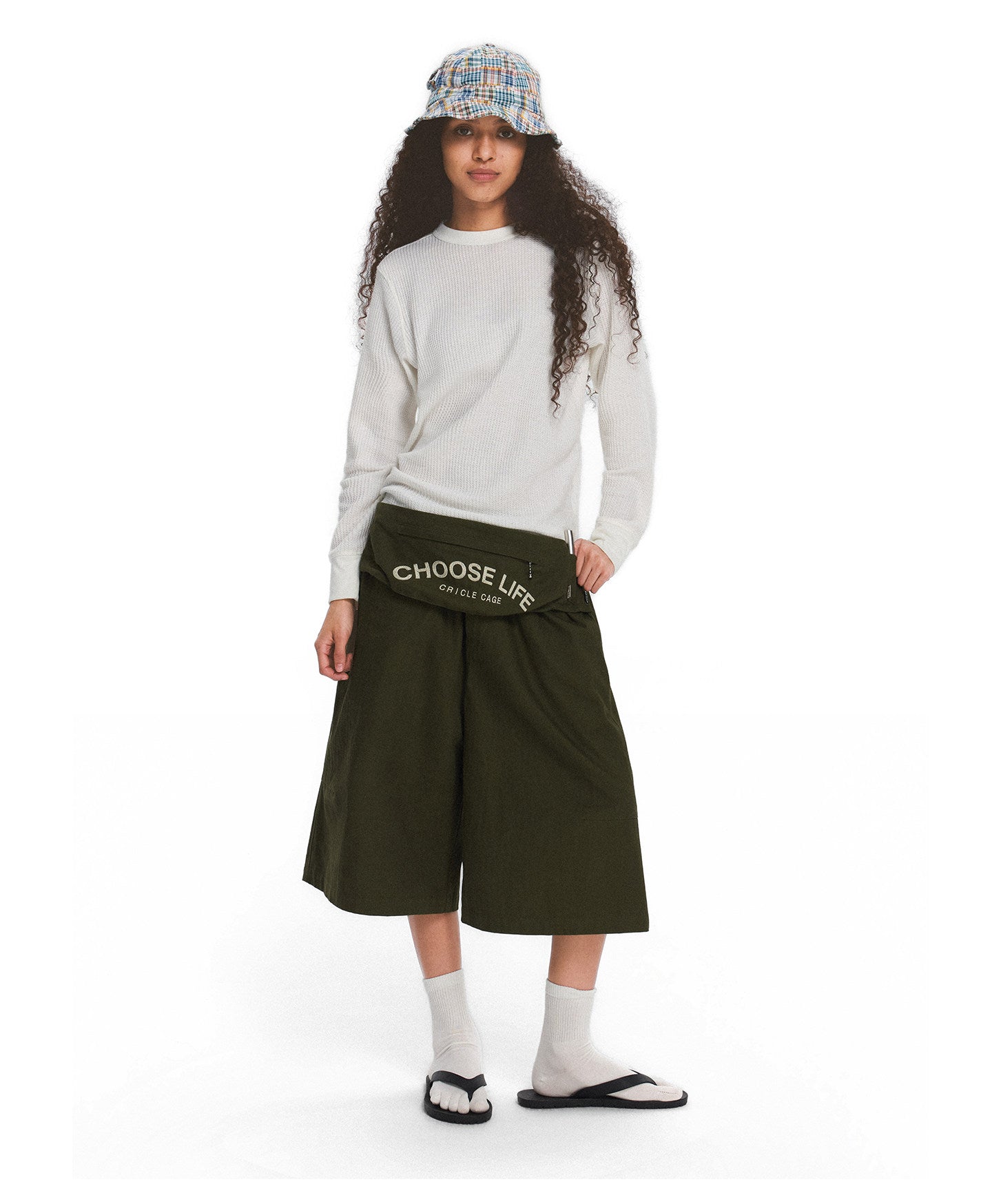Wide-Leg Shorts with Detachable Waist Pouch