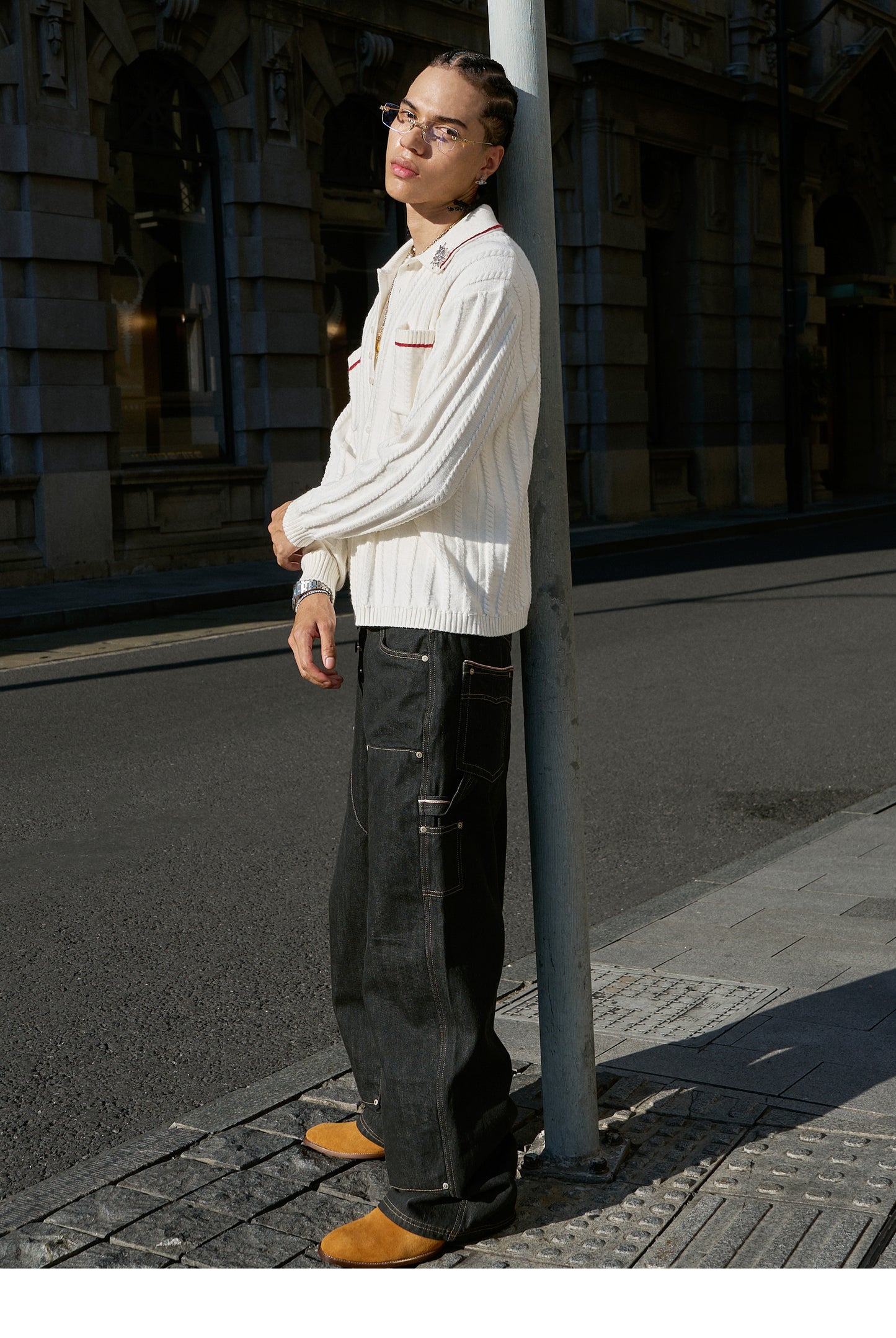 Hand-stitched Lapel Knit