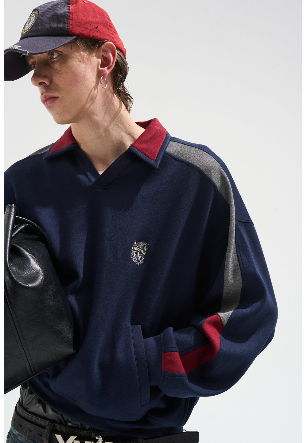 Embroidered Contrast Color Sweatshirt