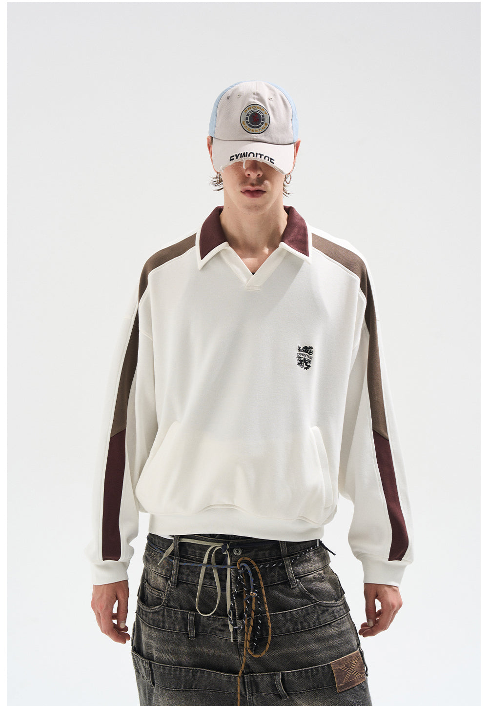 Embroidered Contrast Color Sweatshirt