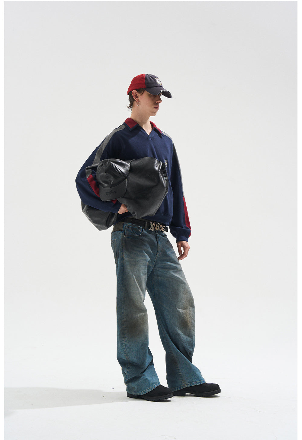 Embroidered Contrast Color Sweatshirt