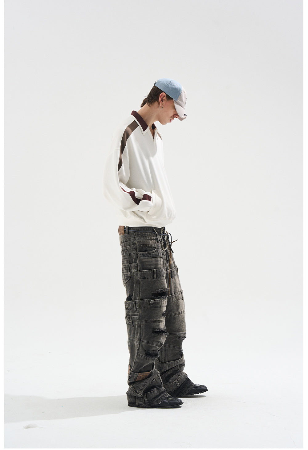 Embroidered Contrast Color Sweatshirt