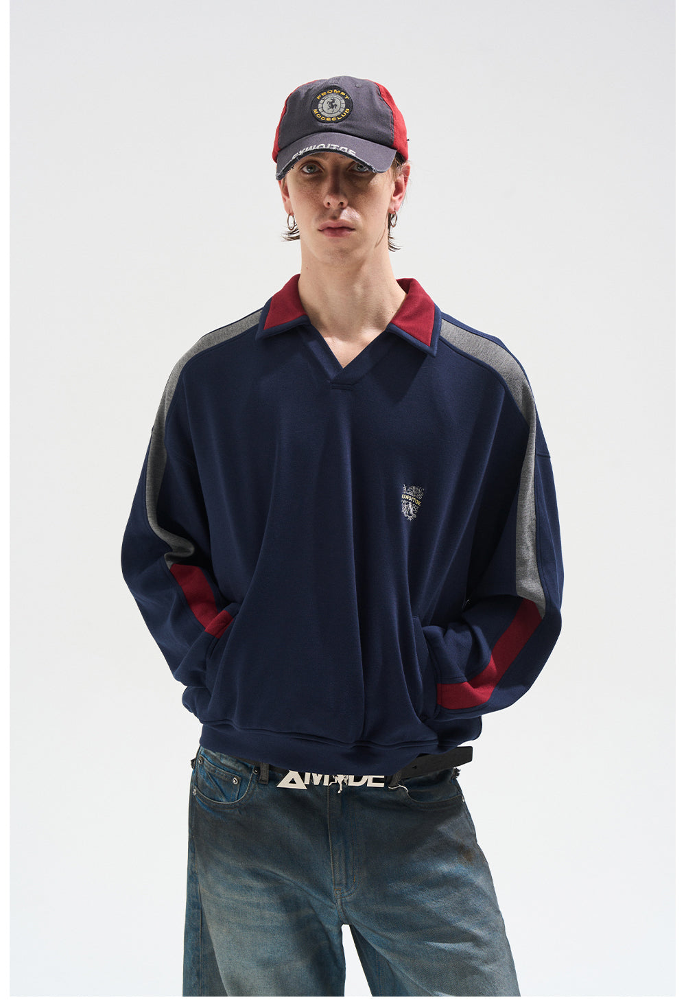 Embroidered Contrast Color Sweatshirt