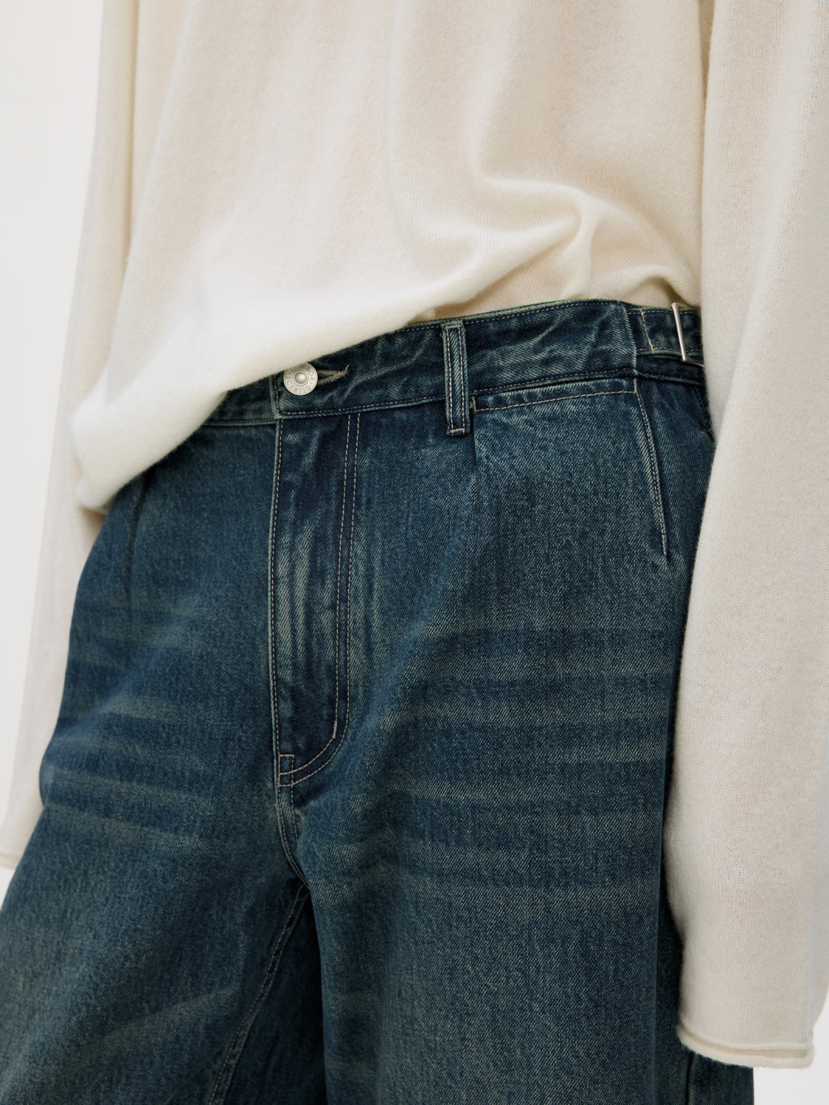 Loose Straight Leg Denim Pants