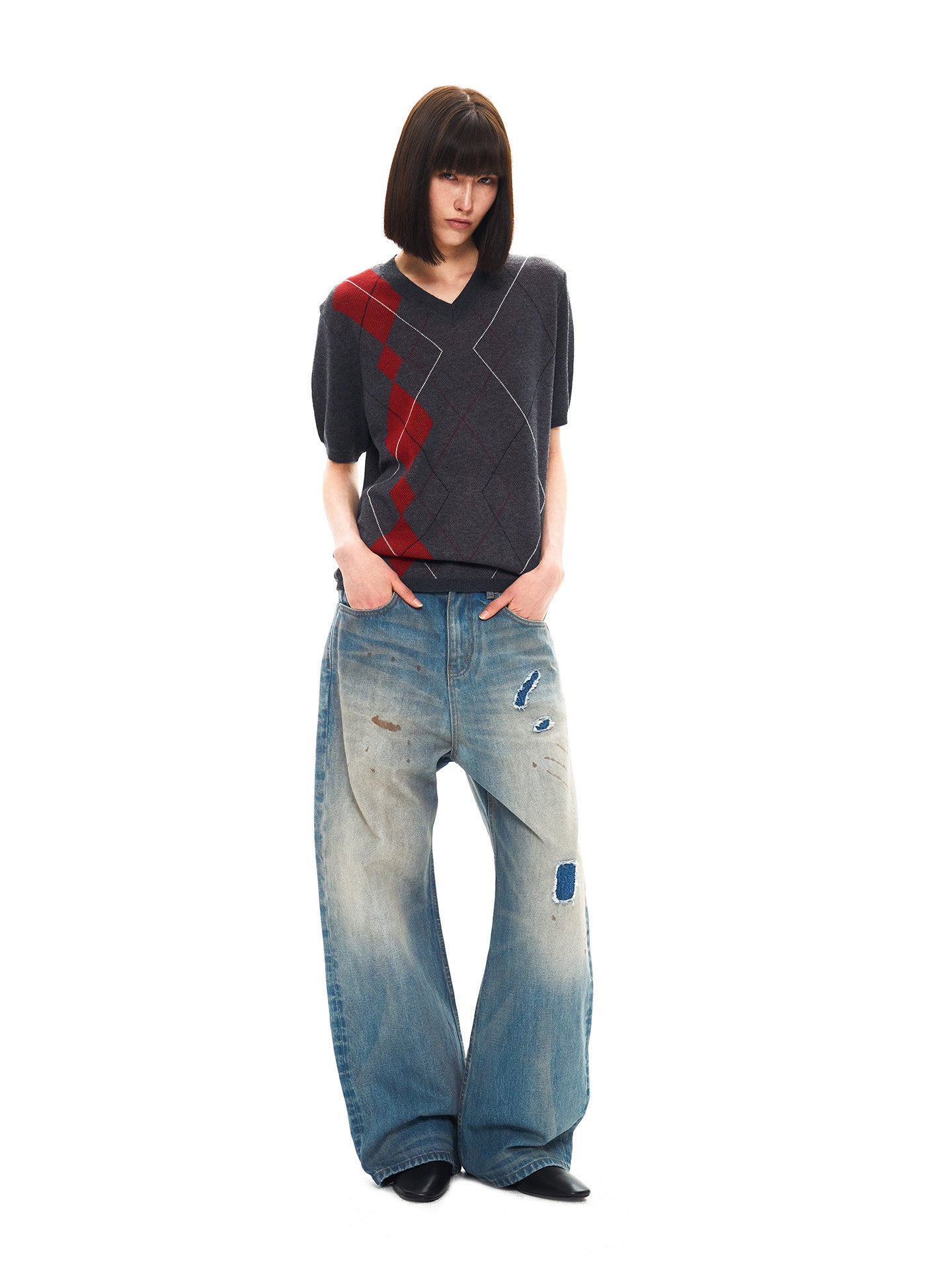 Embroidered Straight-Leg Jeans with Distressed Finish