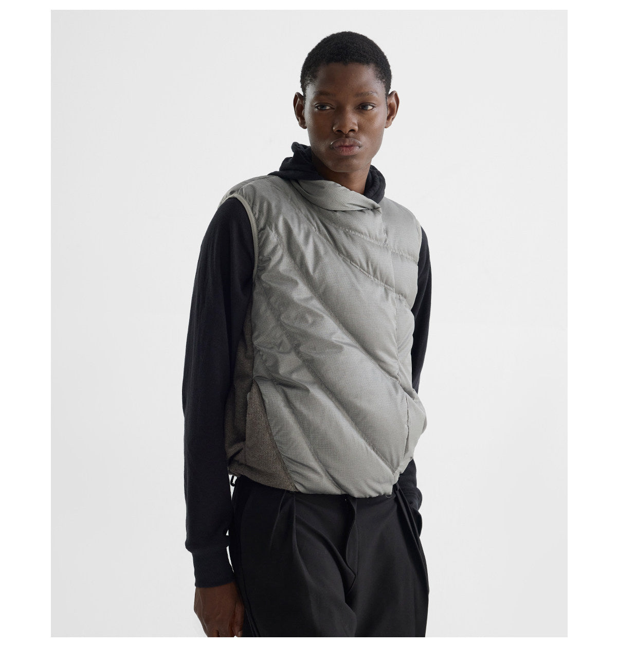 Houndstooth-Patterned Magnetic Down Vest