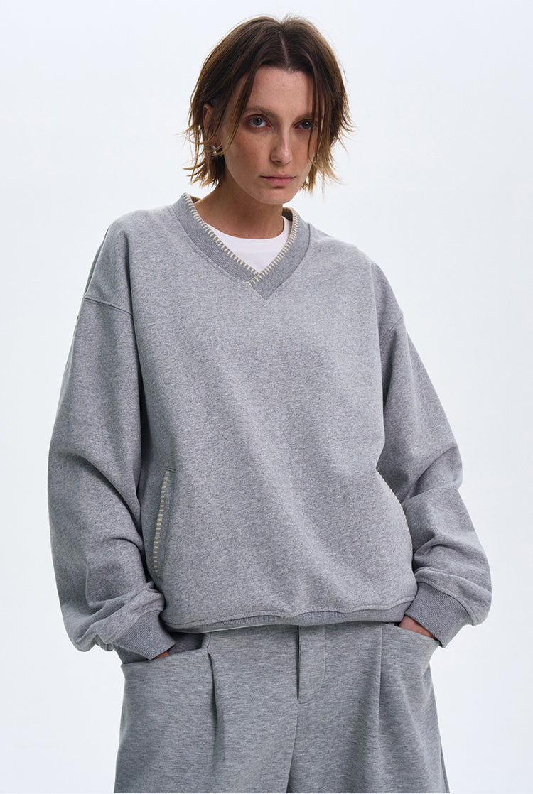 High-end V-neck sweatshirt