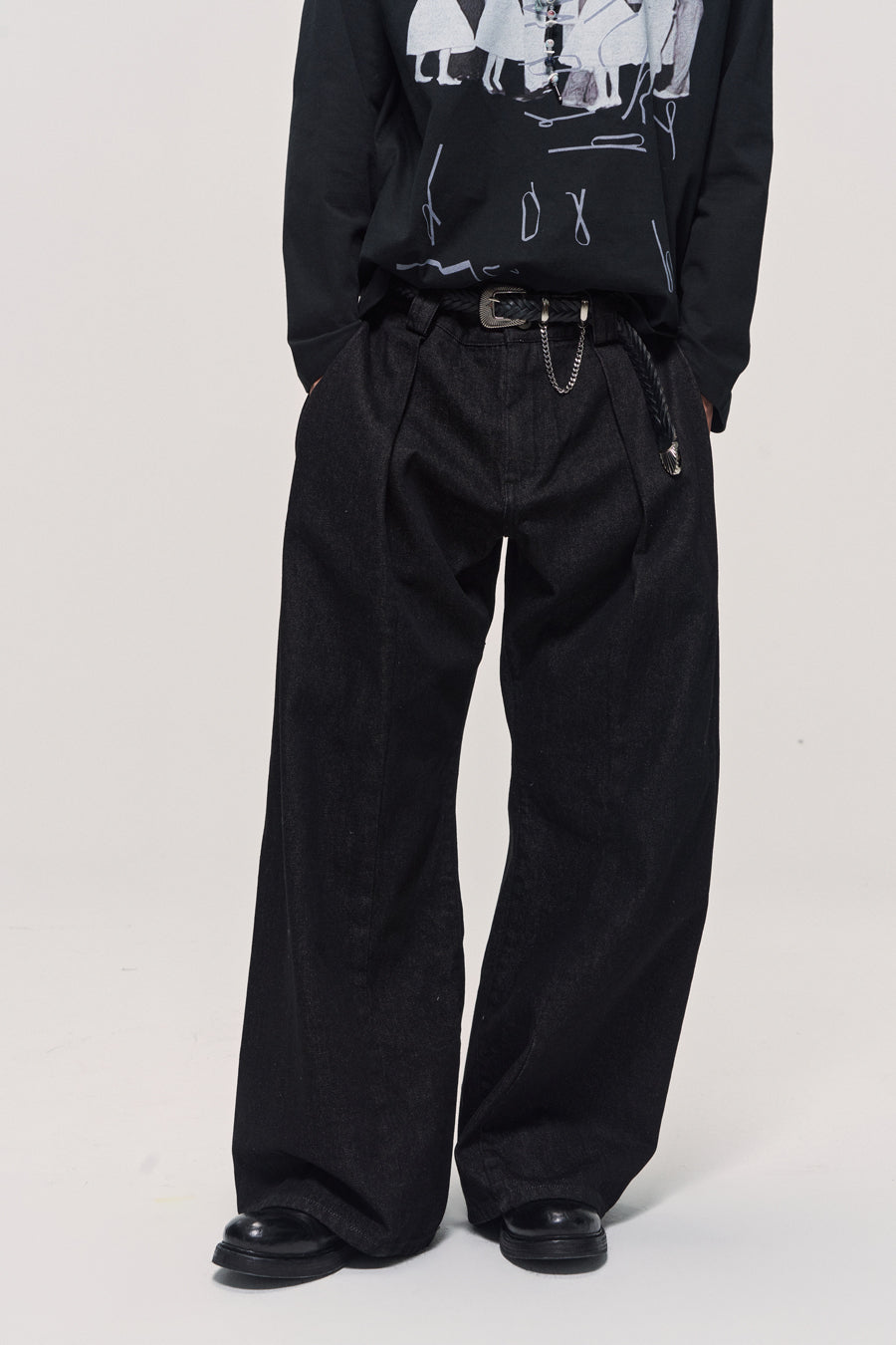 Vintage Double Pleated Jeans