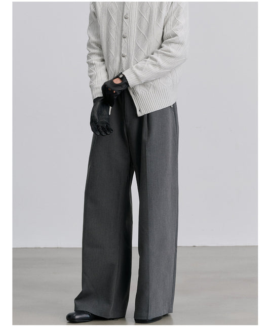 Straight-leg Pants That Make You Look Slimmer