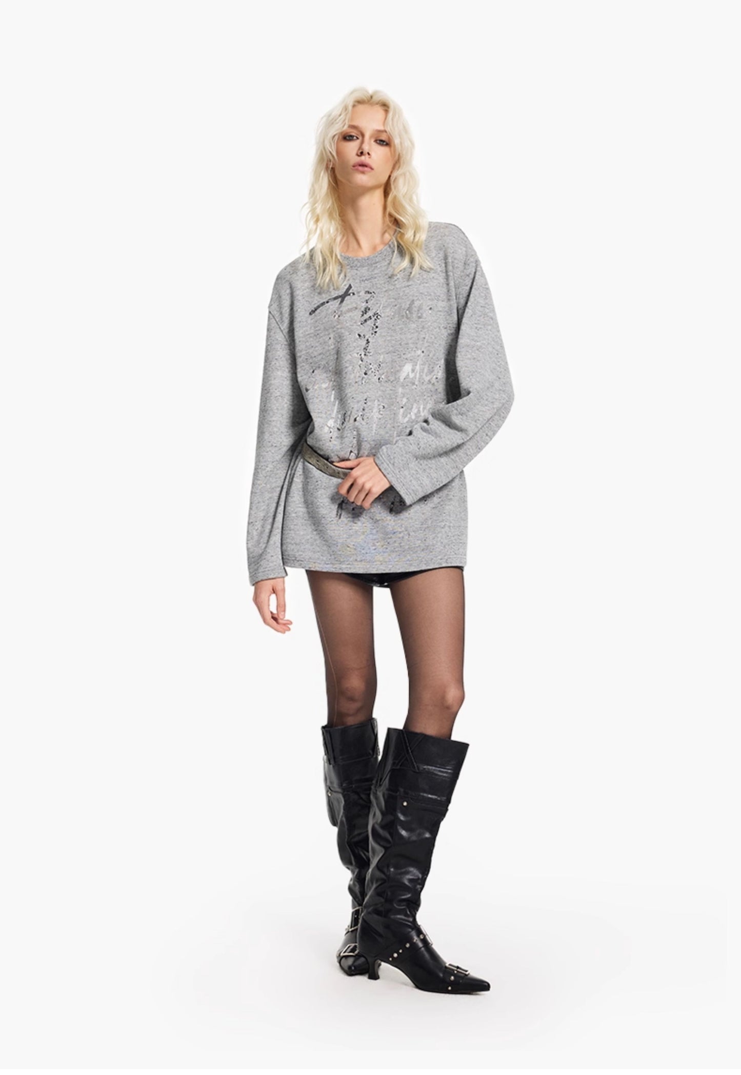 Drop-Shoulder Loose-Fit Versatile T-Shirt