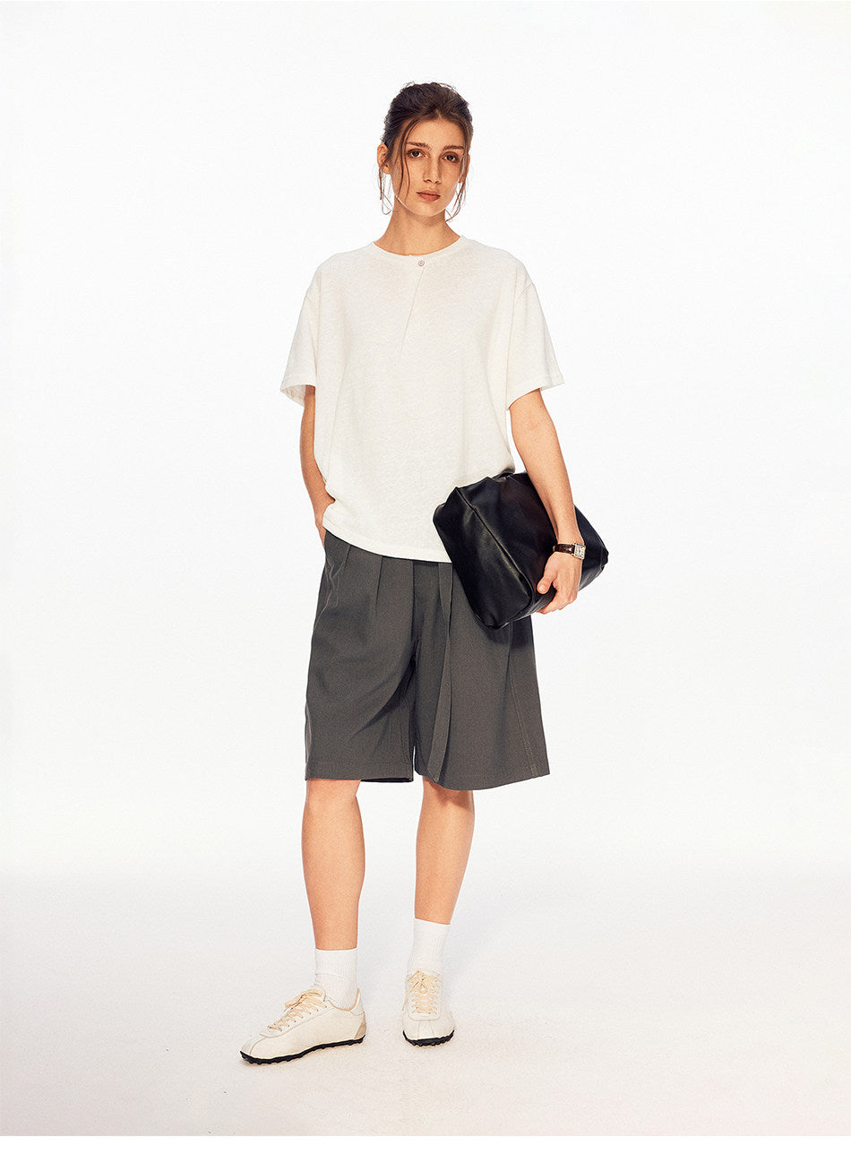 Single-Button Loose-Fit Casual T-Shirt