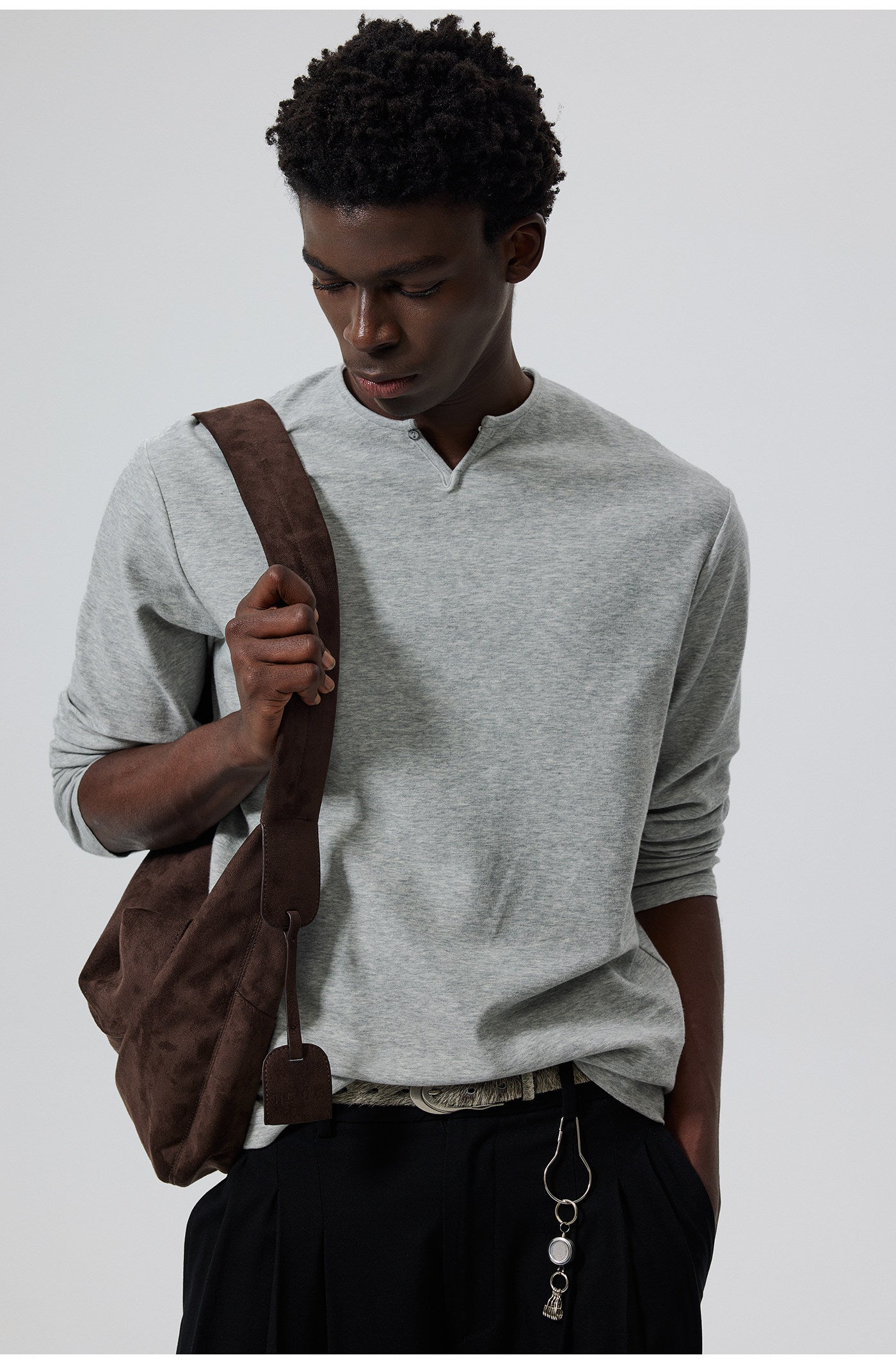 Single-button T-shirt