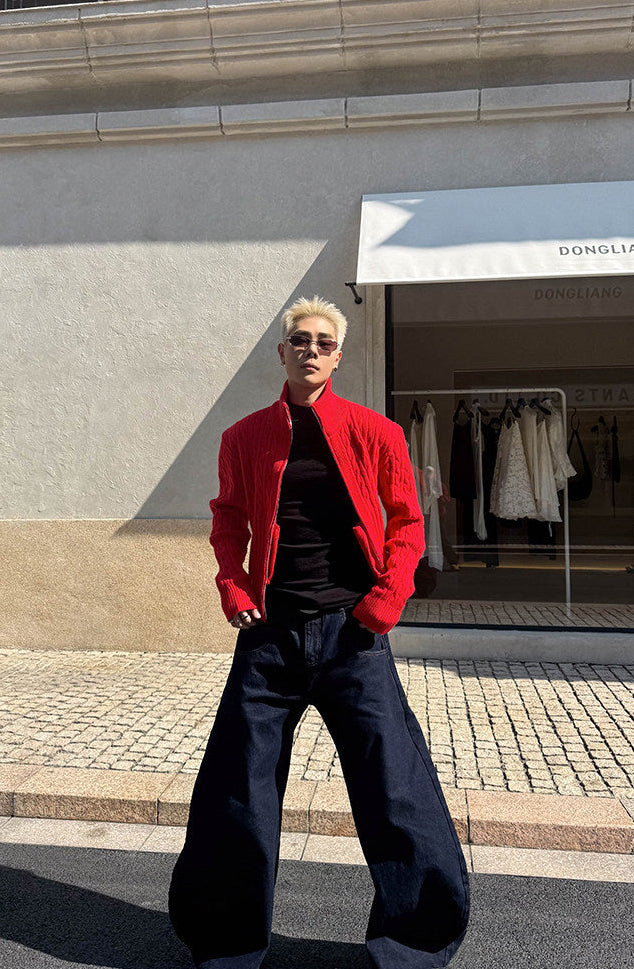 Curved-leg jeans
