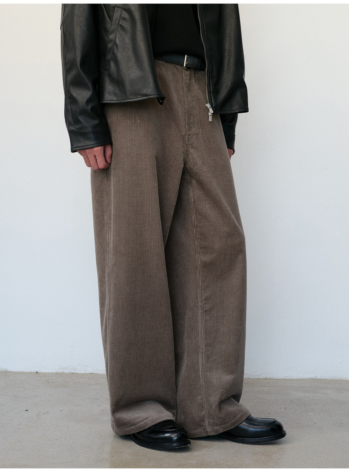 Two-Tone Wash Corduroy Casual Pants