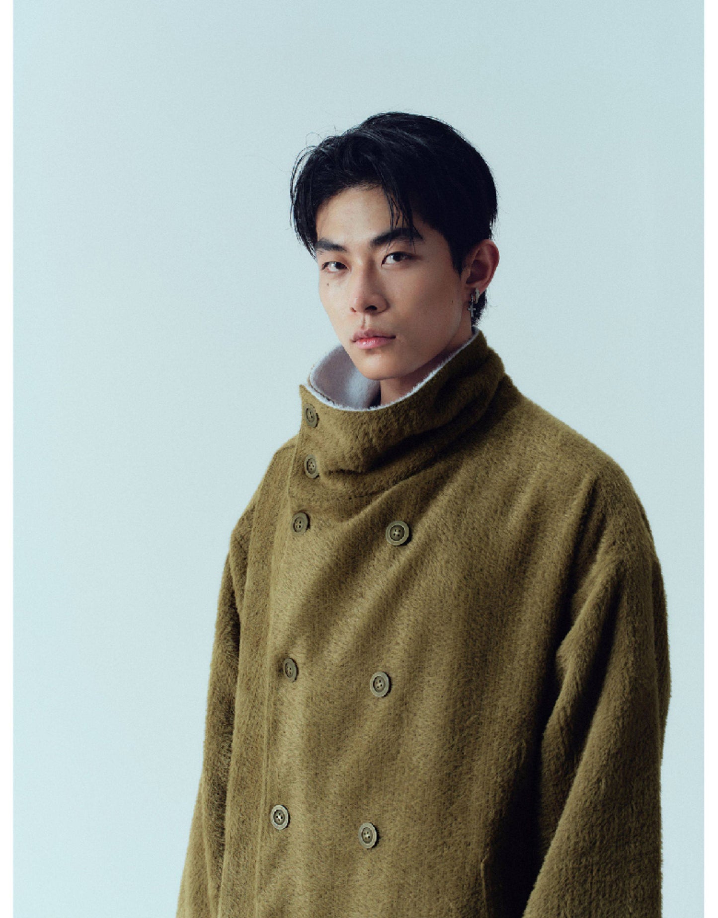 Double-breasted collar coat