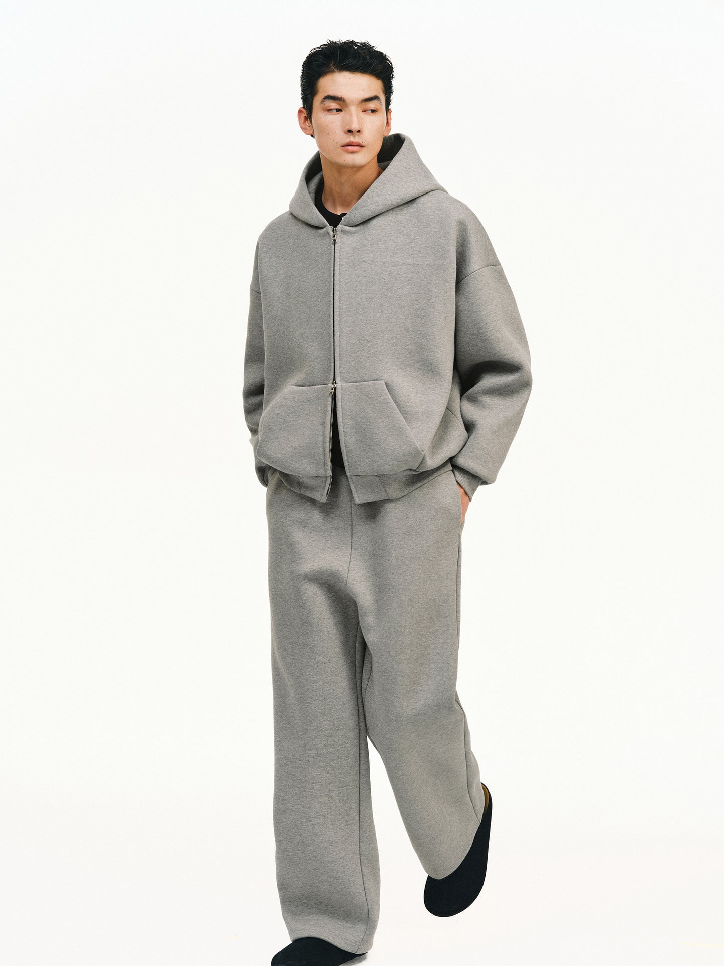 Heavy-weight Hooded Sweatshirt