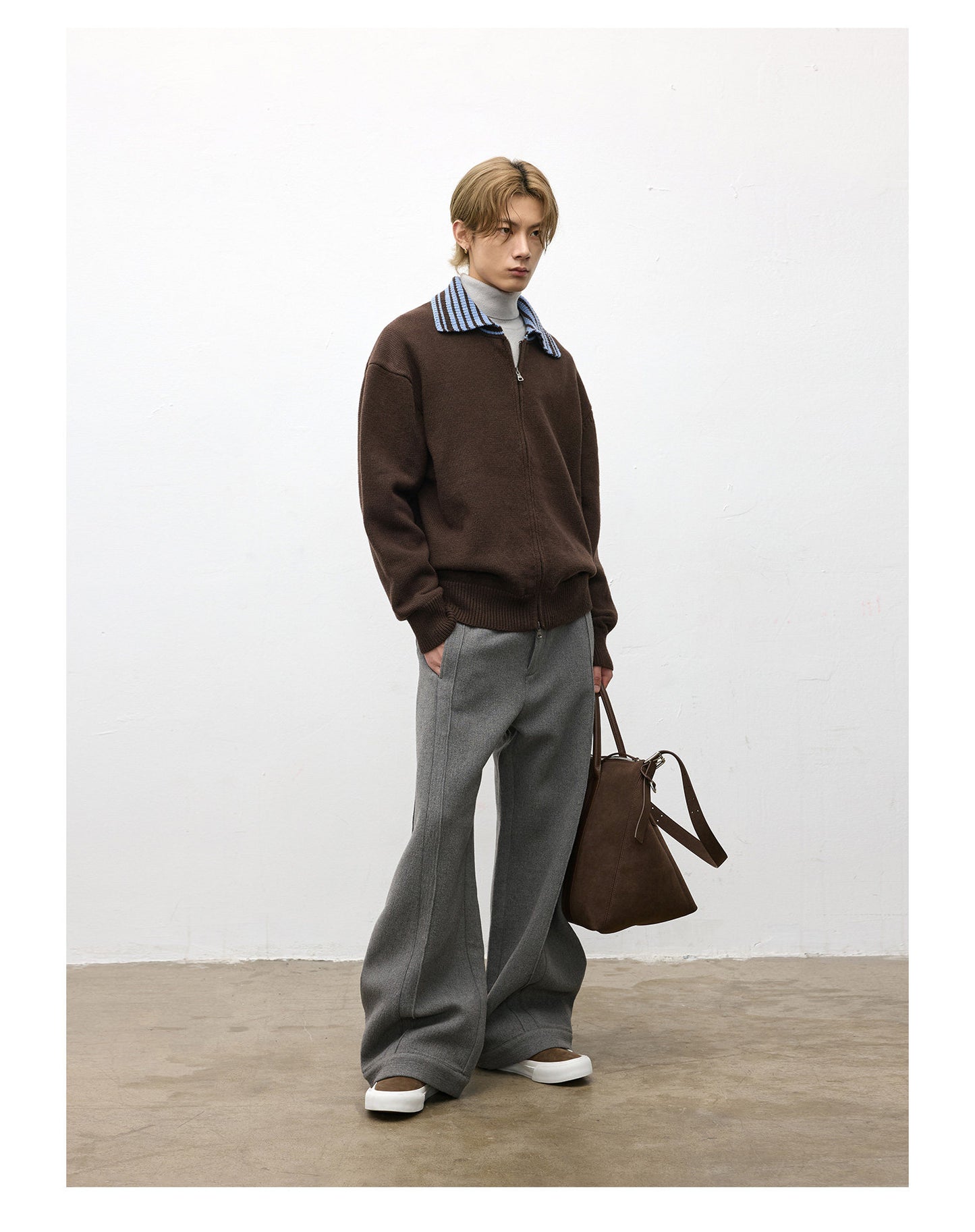 Pleated Wool Casual Pants